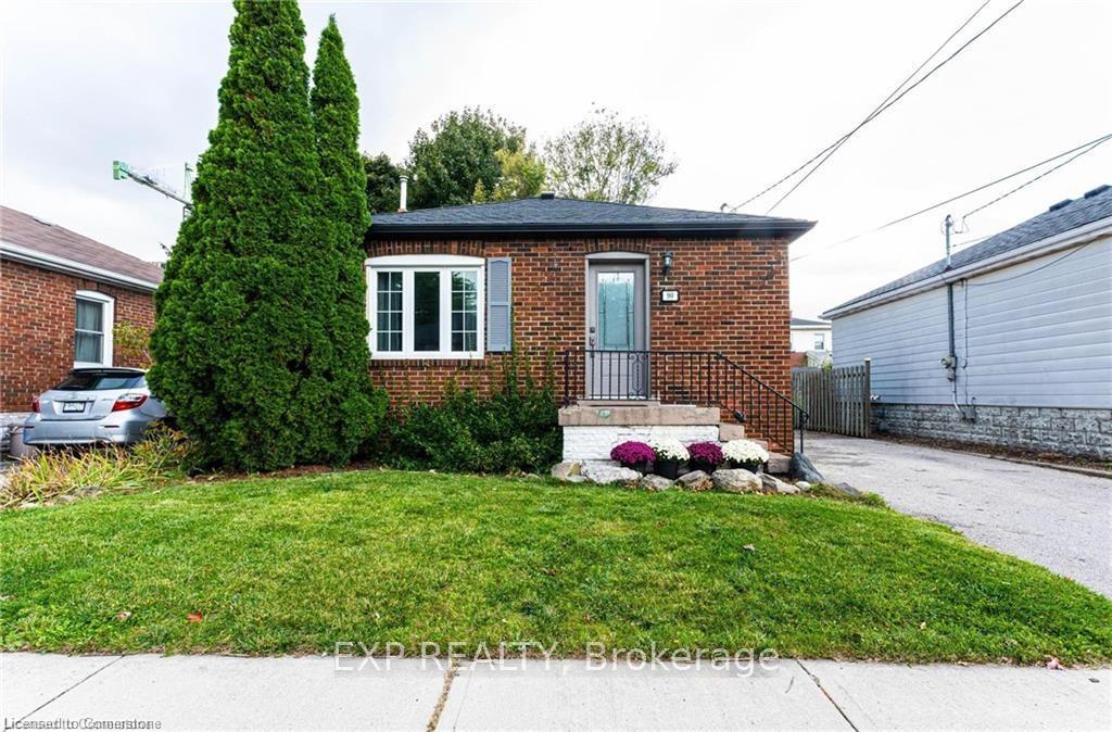 Photo 1 of 90 East 11th Street, Hamilton, Inch Park — HOMEH
