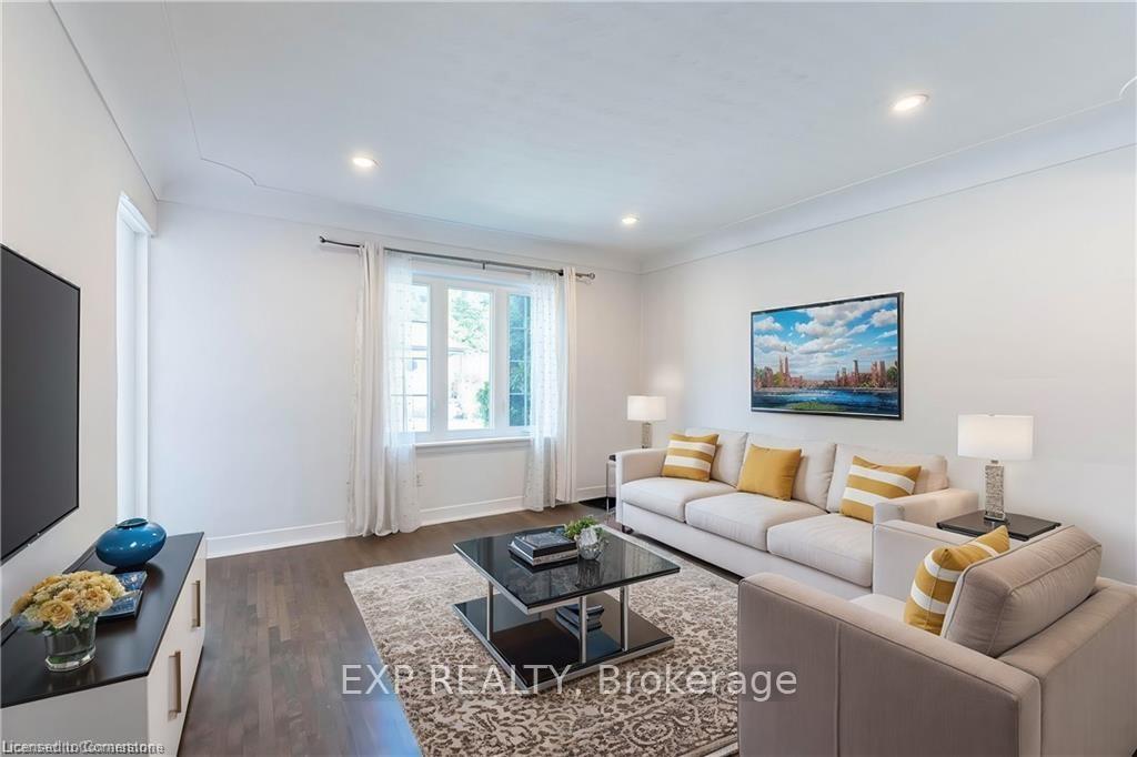Photo 2 of 90 East 11th Street, Hamilton, Inch Park — HOMEH