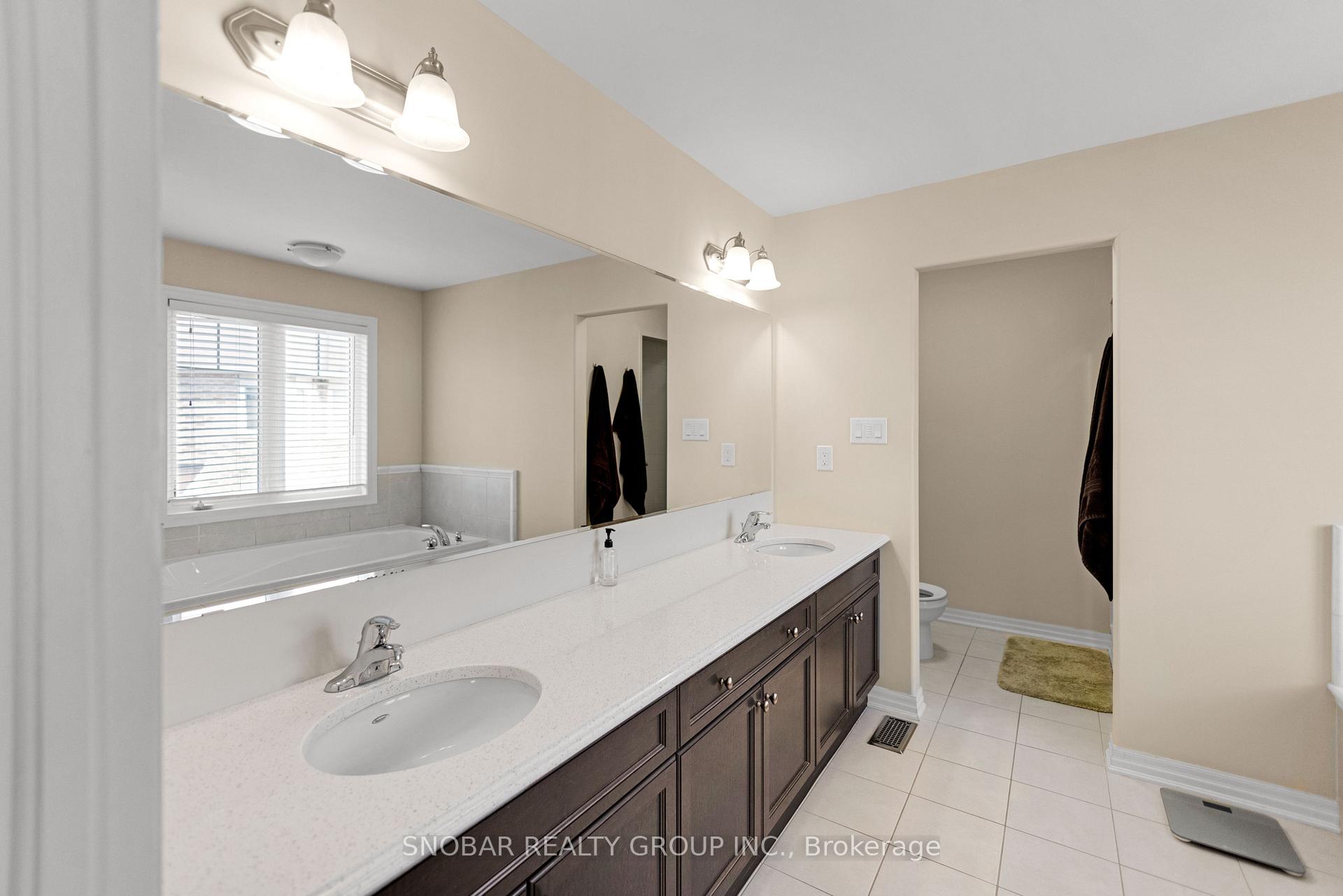 Photo 17 of 470 Wettlauffer Terrace, Milton, Scott — HOMEH