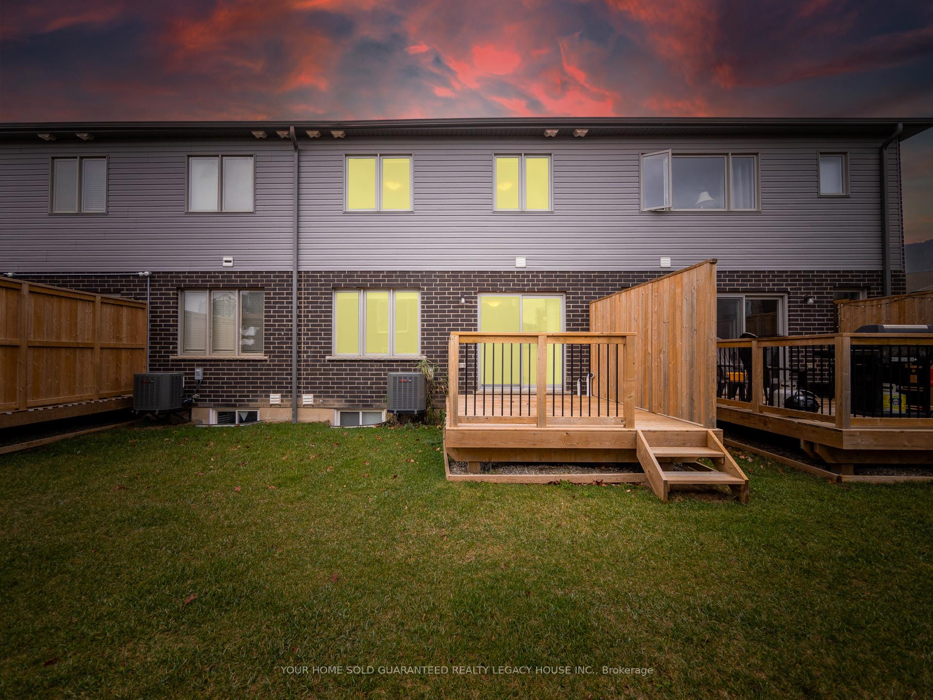 Photo 24 of 98 Pony Way, Kitchener — HOMEH