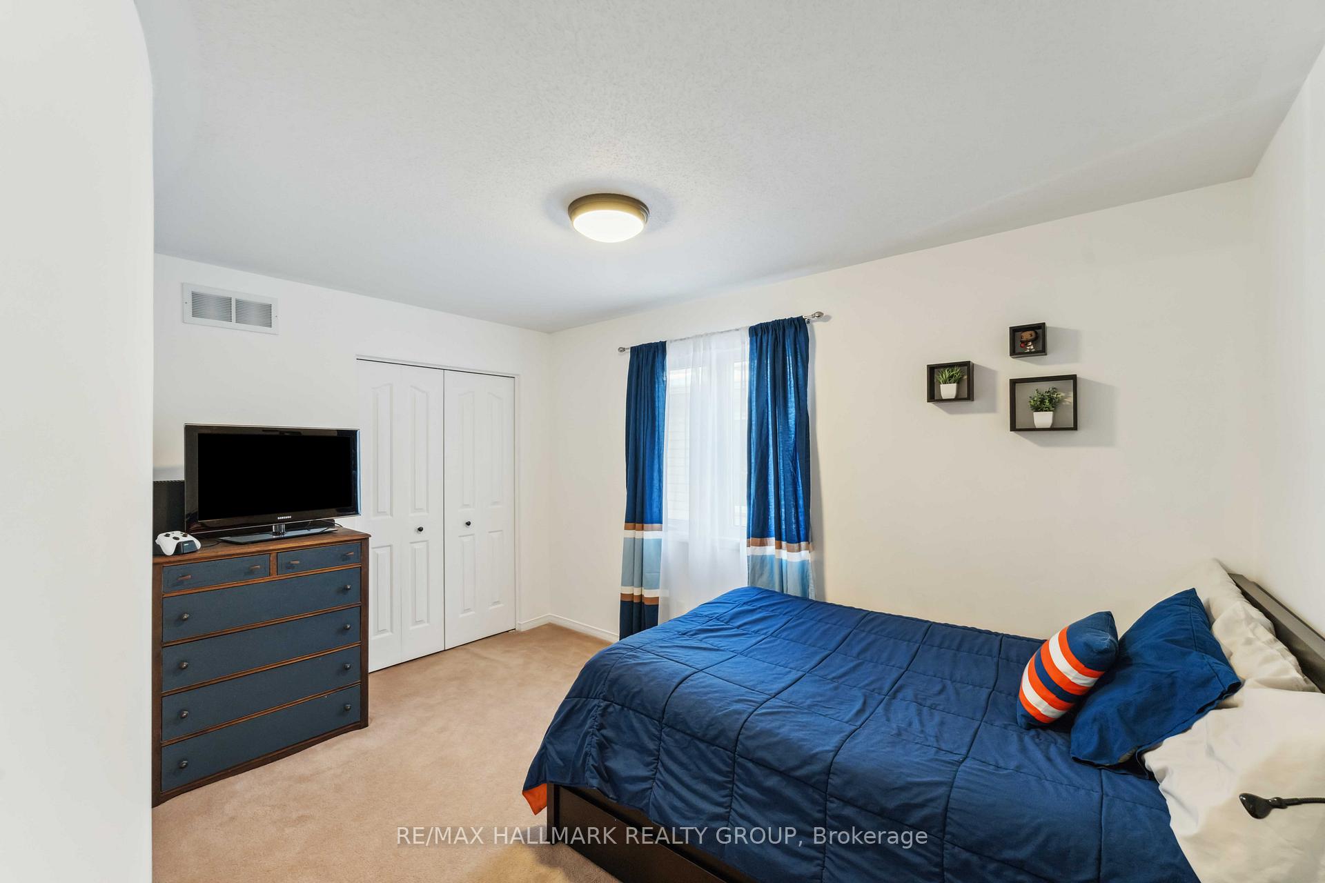 Photo 21 of 317 Kinghorn Crescent, Ottawa, Kanata - Morgan's Grant/South March — HOMEH