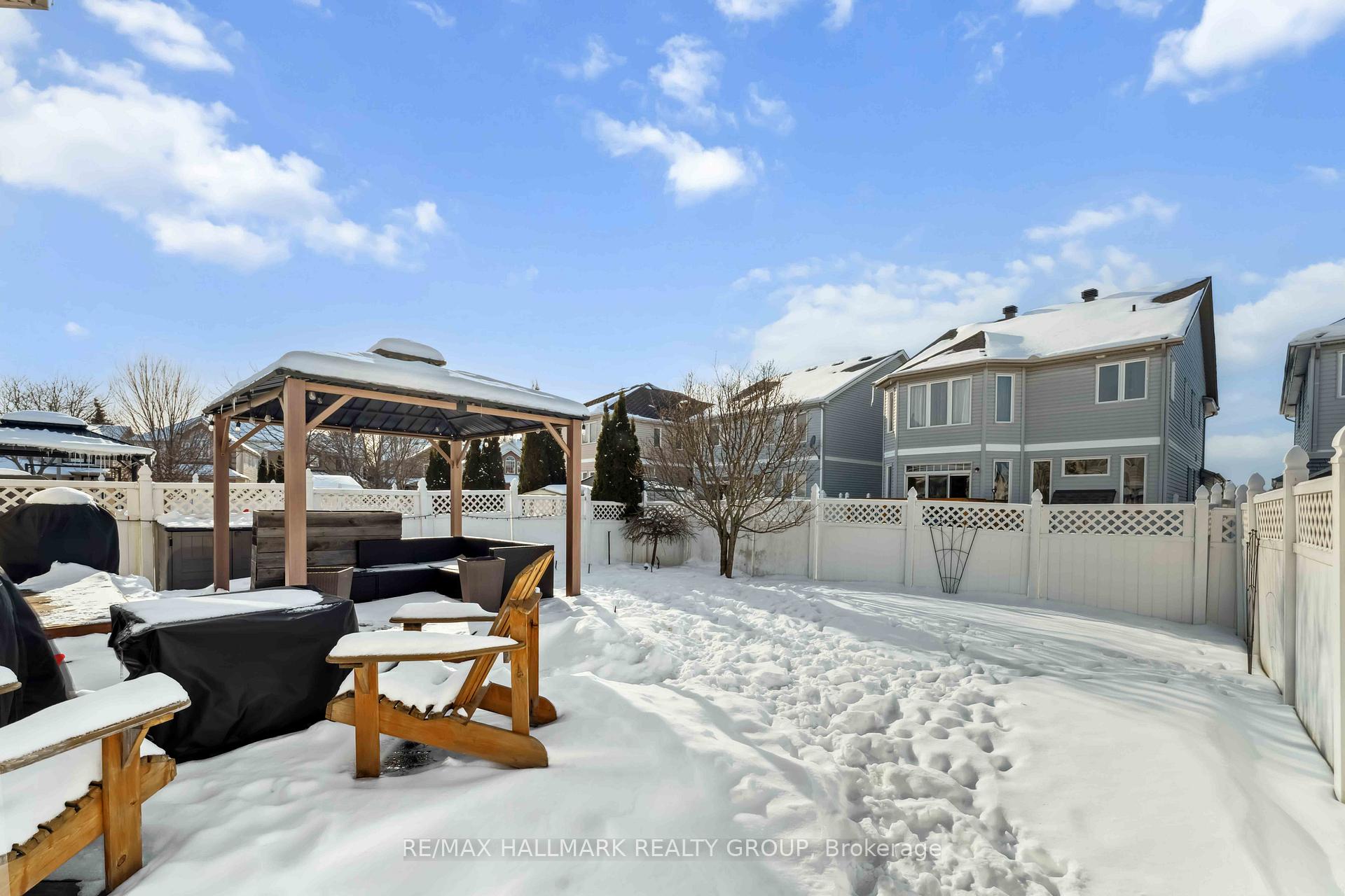 Photo 25 of 317 Kinghorn Crescent, Ottawa, Kanata - Morgan's Grant/South March — HOMEH