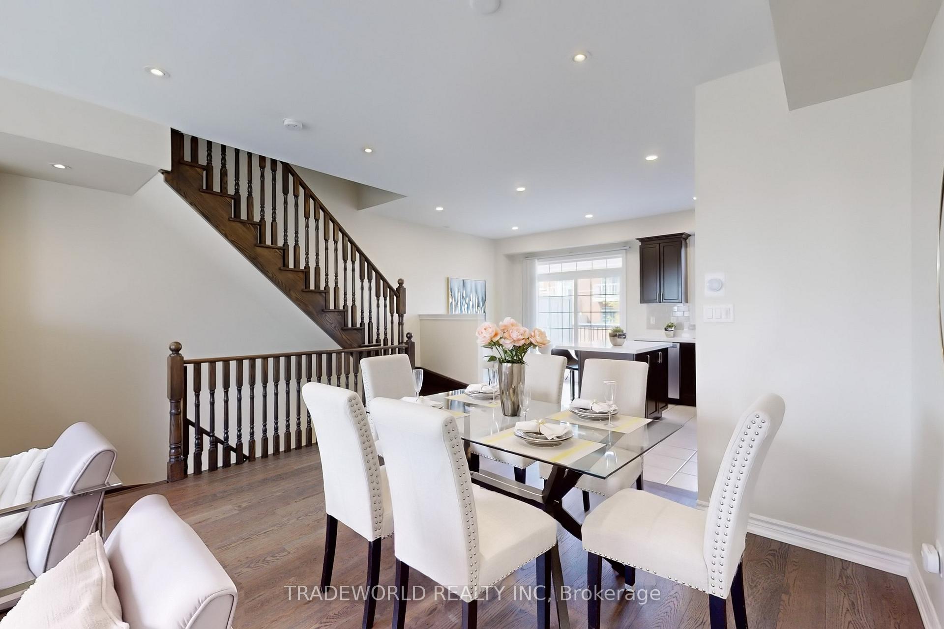 Photo 10 of 3 Haute Lane, Markham, Cathedraltown — HOMEH