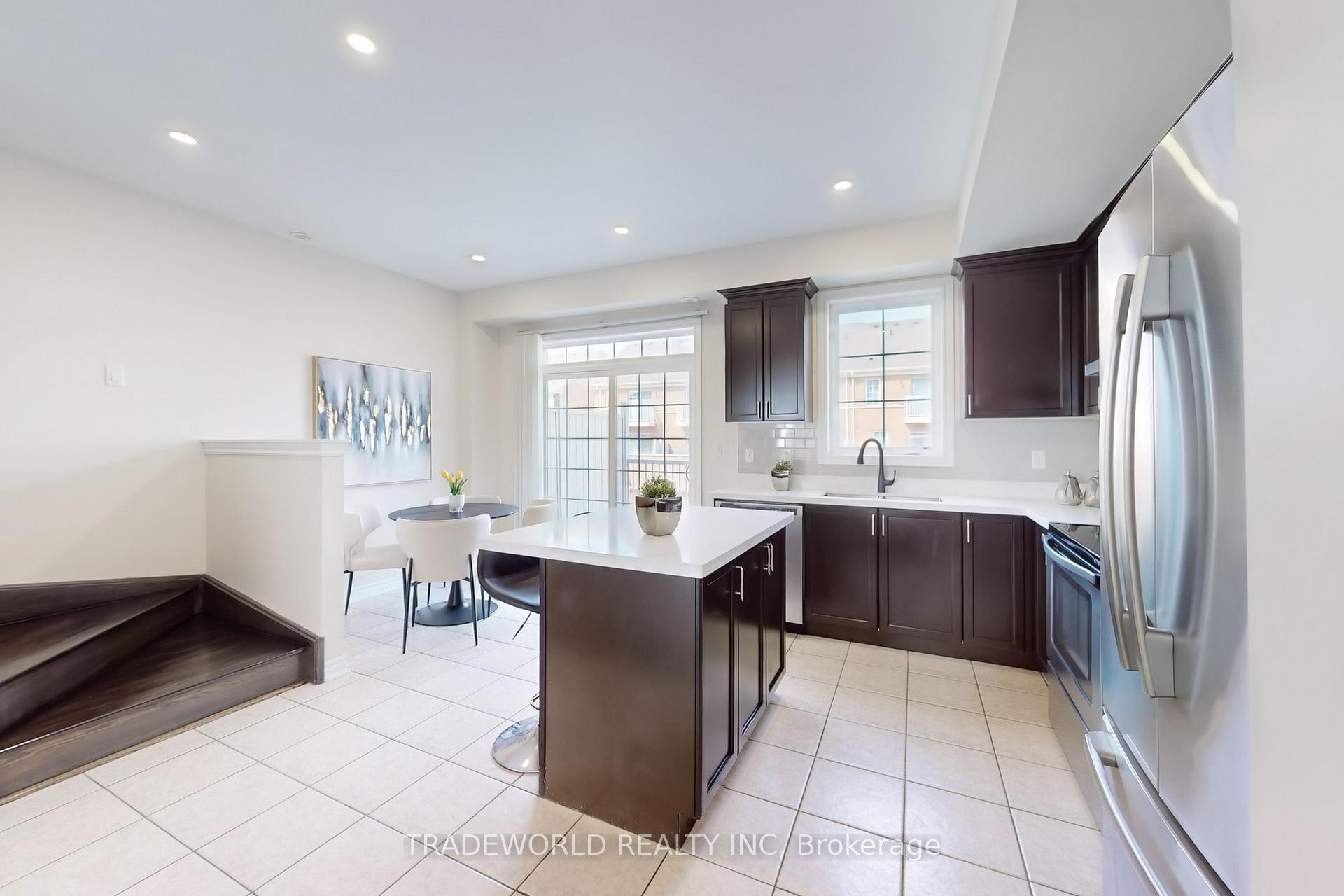 Photo 12 of 3 Haute Lane, Markham, Cathedraltown — HOMEH