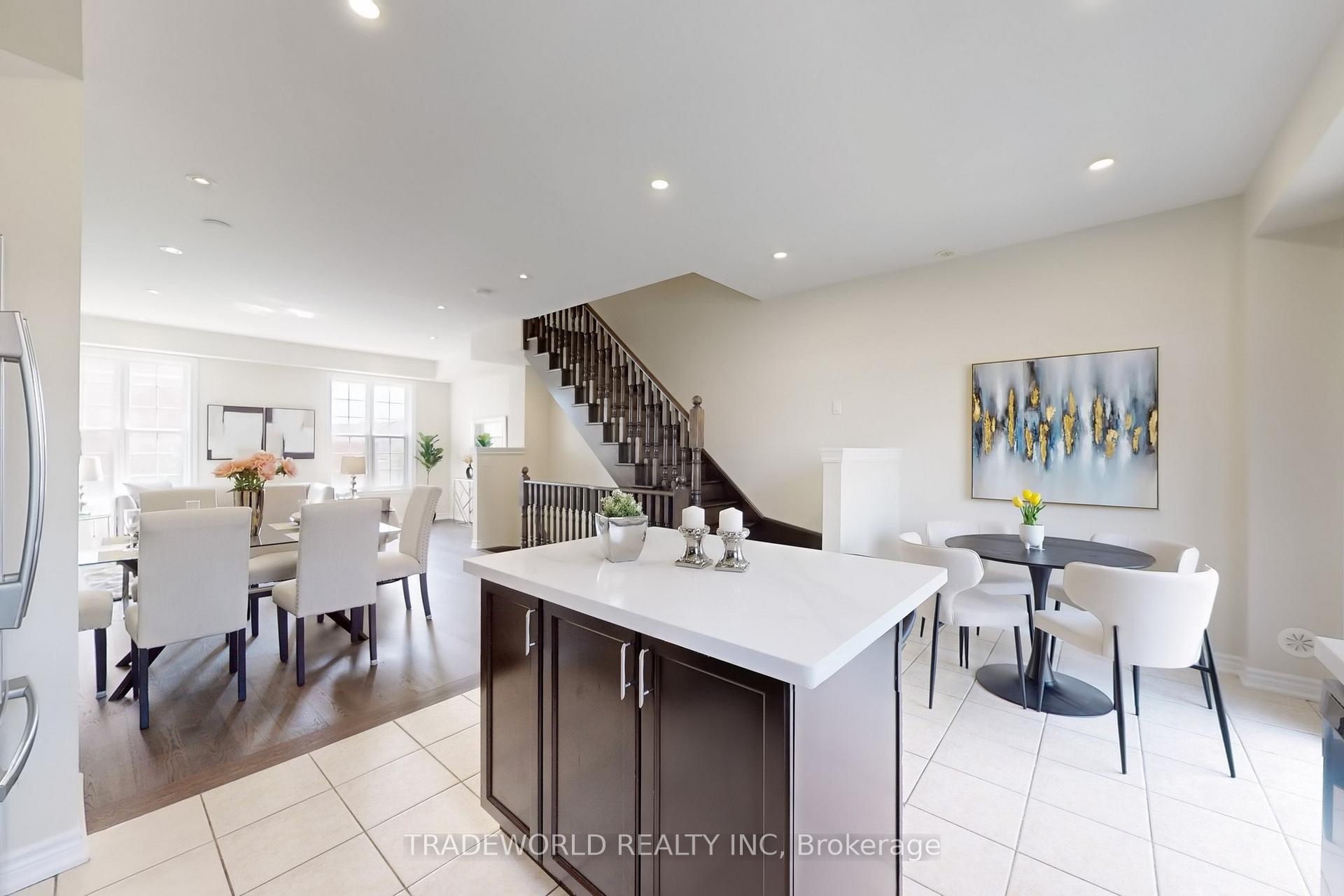 Photo 15 of 3 Haute Lane, Markham, Cathedraltown — HOMEH
