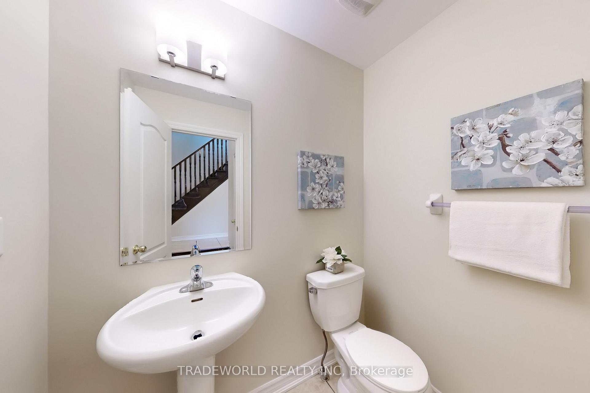 Photo 33 of 3 Haute Lane, Markham, Cathedraltown — HOMEH