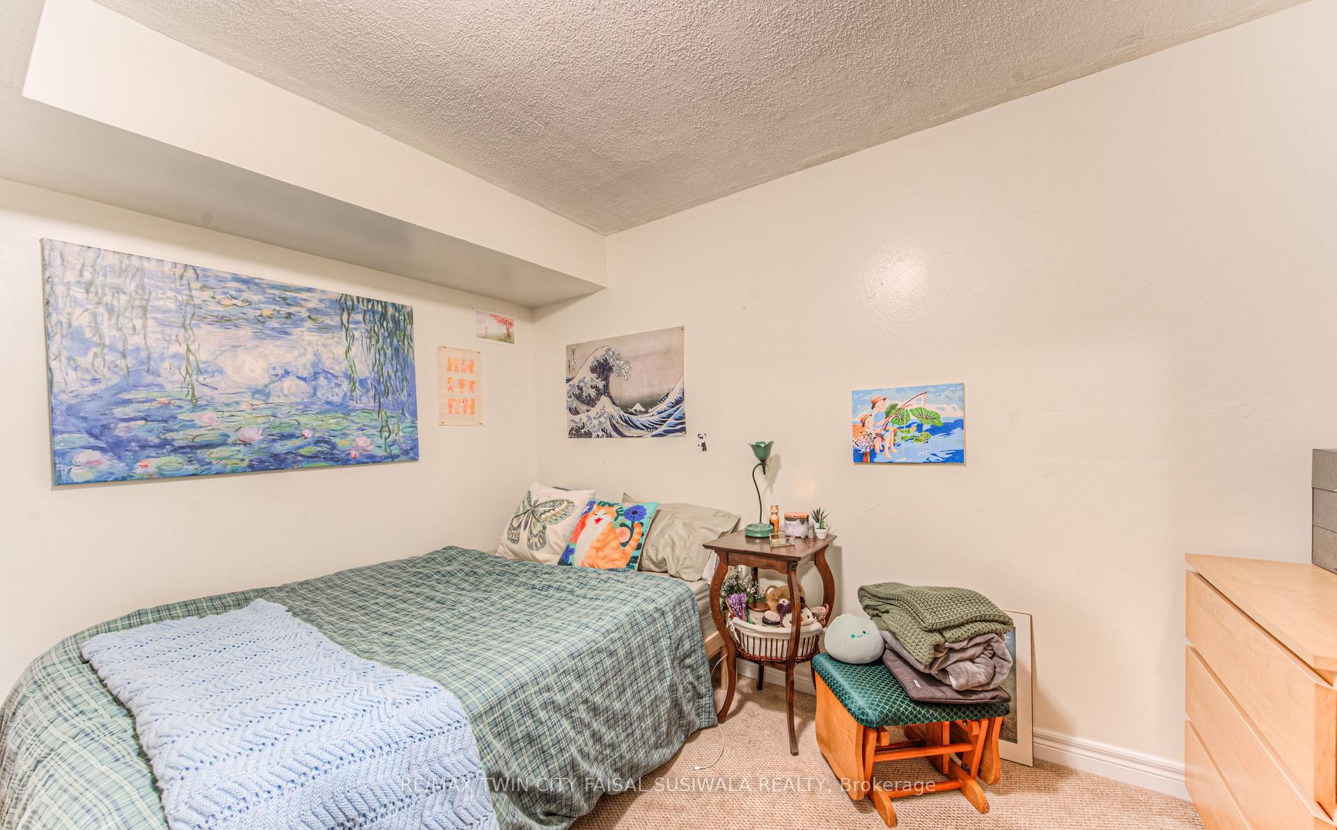 Photo 25 of 750 Fairway Court, Kitchener — HOMEH