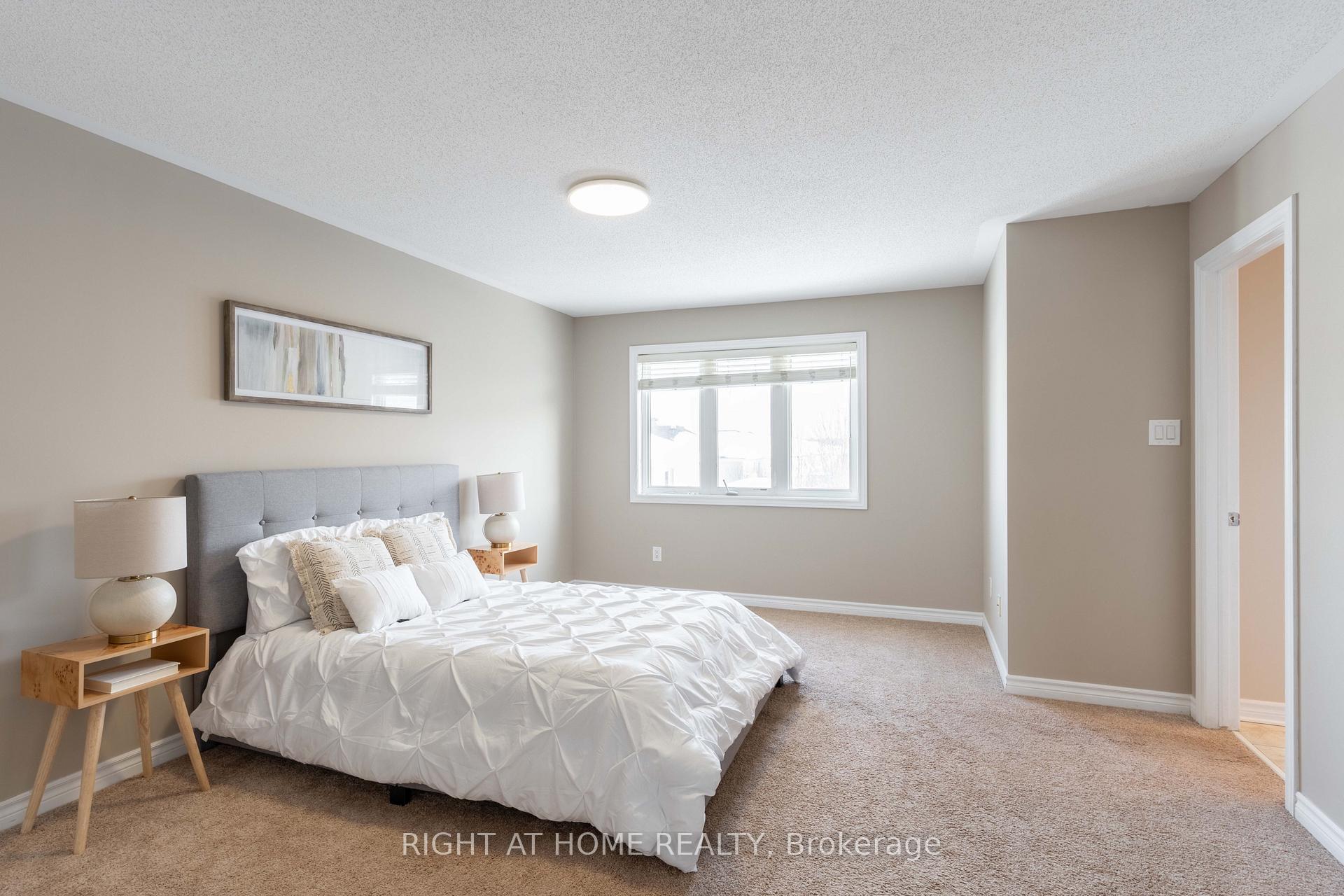 Photo 14 of 117 Forestbrook Street, Ottawa, Kanata - Morgan's Grant/South March — HOMEH
