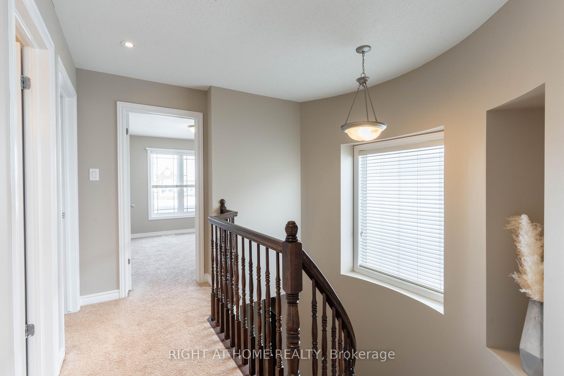 Photo 20 of 117 Forestbrook Street, Ottawa, Kanata - Morgan's Grant/South March — HOMEH