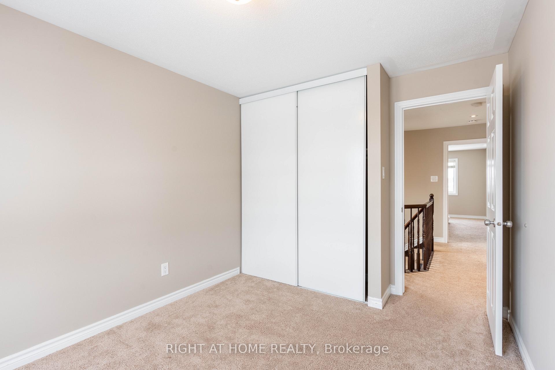 Photo 24 of 117 Forestbrook Street, Ottawa, Kanata - Morgan's Grant/South March — HOMEH