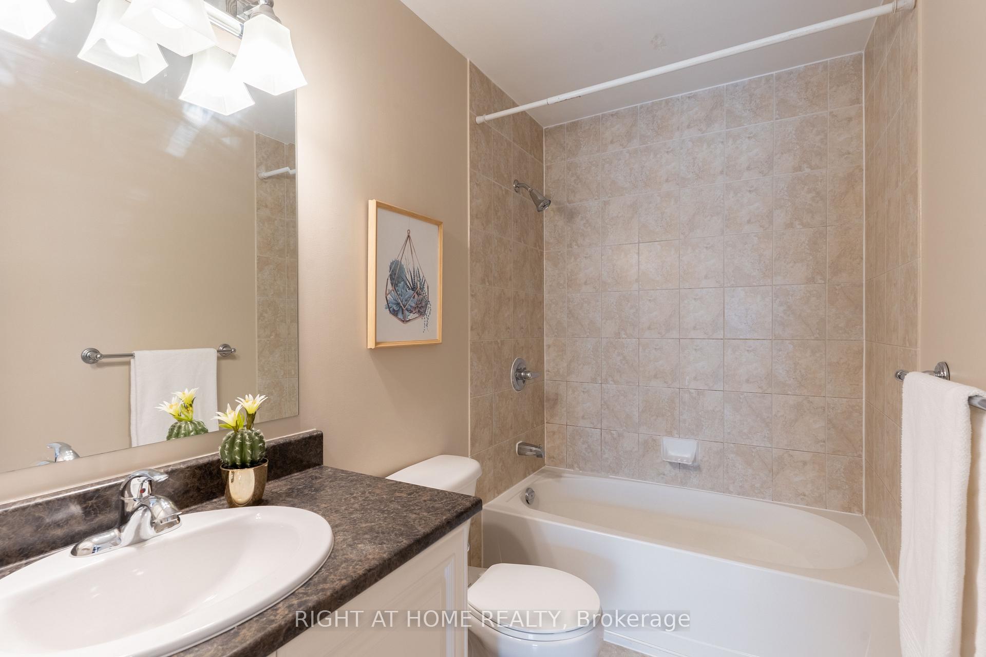 Photo 25 of 117 Forestbrook Street, Ottawa, Kanata - Morgan's Grant/South March — HOMEH
