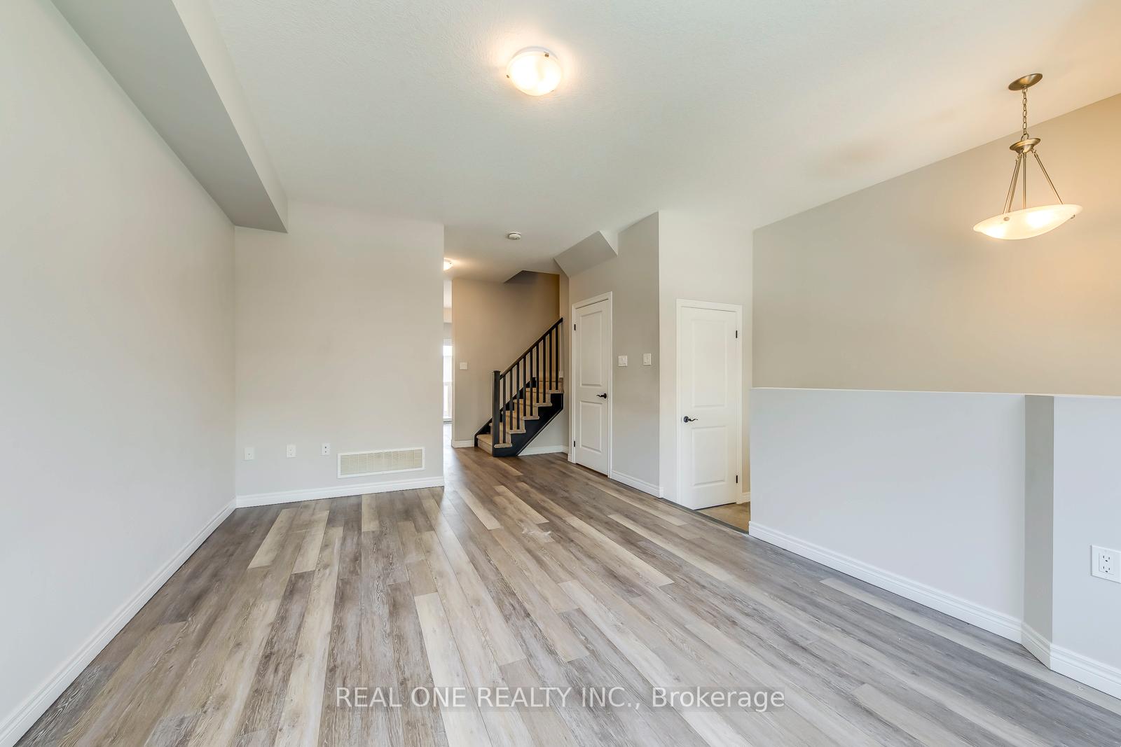 Photo 8 of 22 Marr Lane, Hamilton, Meadowlands — HOMEH