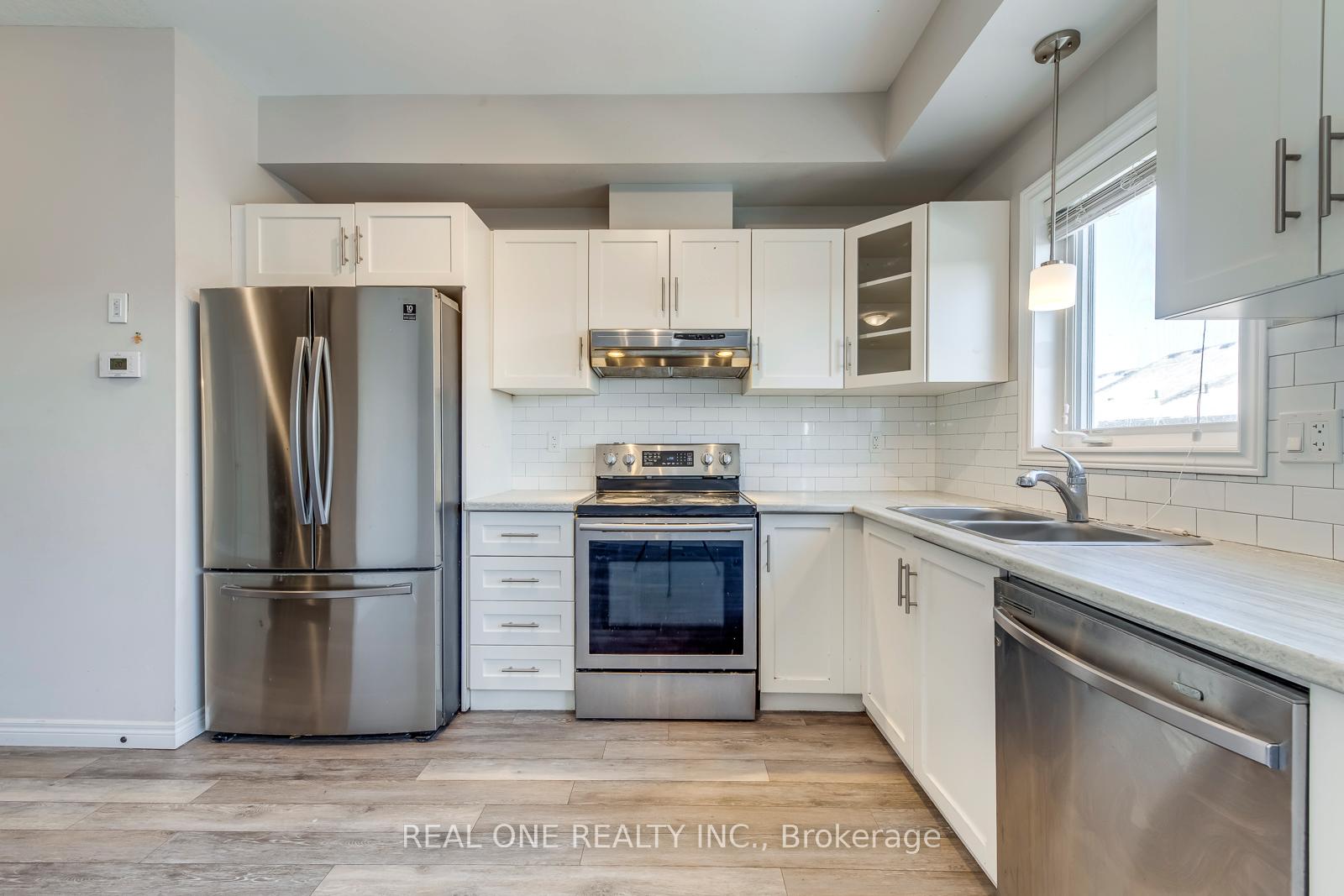 Photo 12 of 22 Marr Lane, Hamilton, Meadowlands — HOMEH