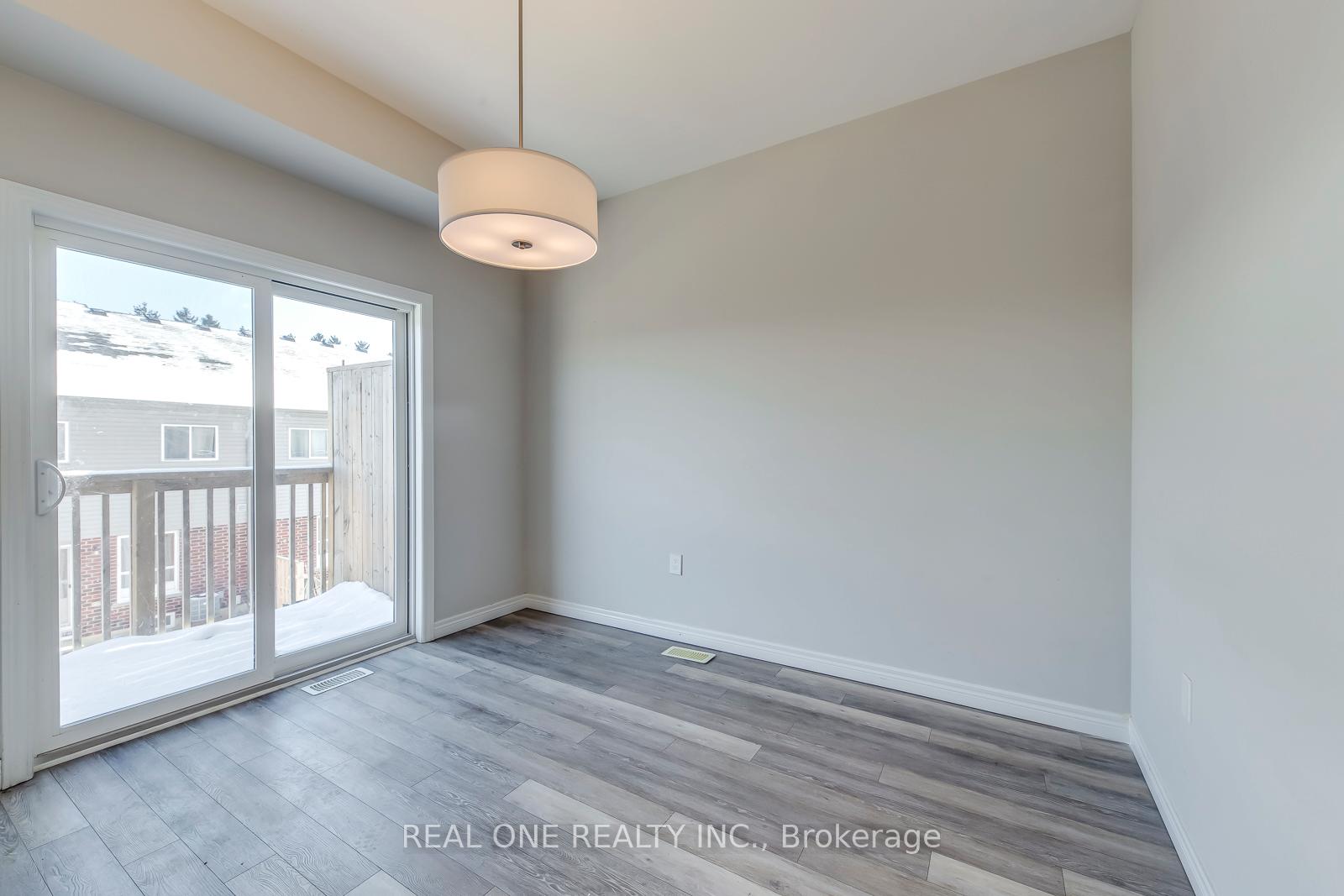Photo 15 of 22 Marr Lane, Hamilton, Meadowlands — HOMEH