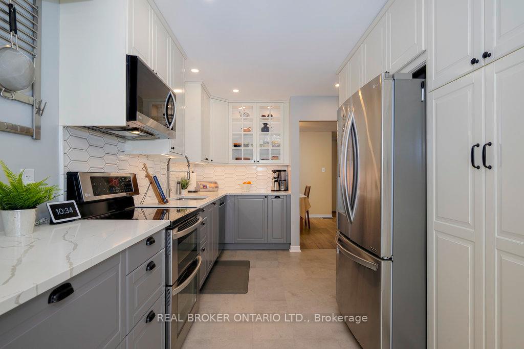 Photo 5 of 46 Kimbolton Crescent, Ottawa, Kanata - Morgan's Grant/South March — HOMEH