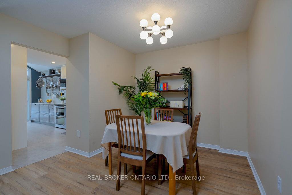 Photo 7 of 46 Kimbolton Crescent, Ottawa, Kanata - Morgan's Grant/South March — HOMEH
