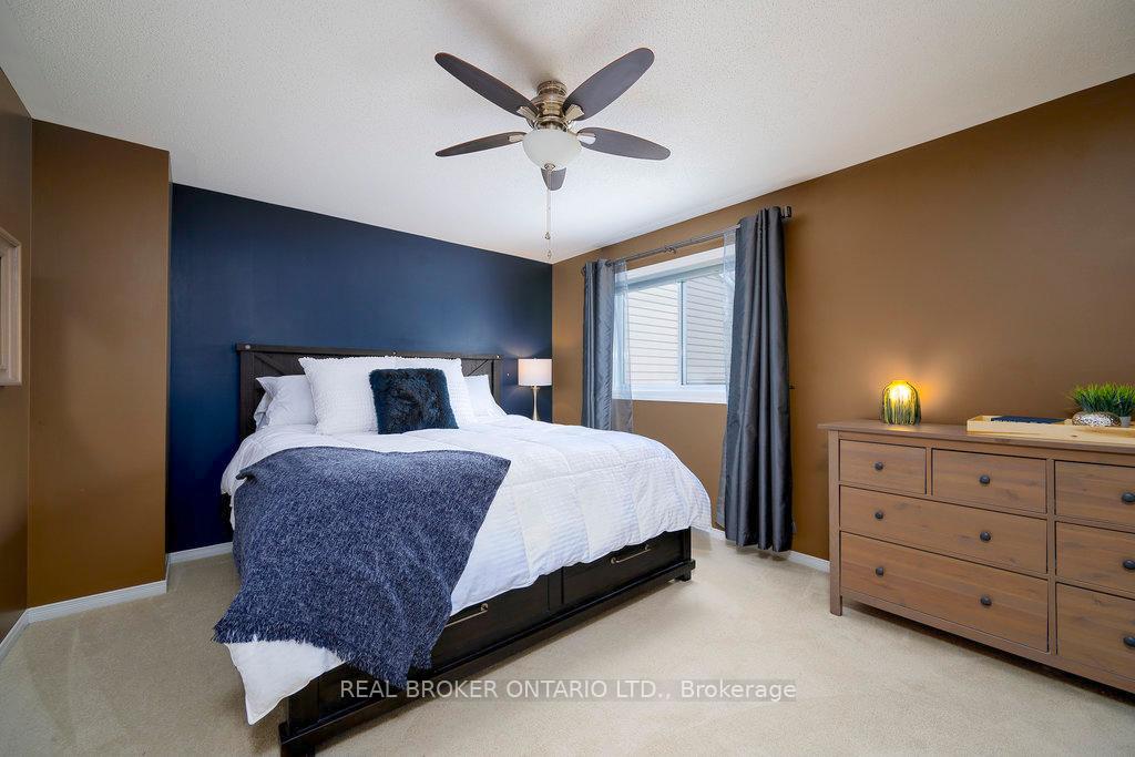 Photo 14 of 46 Kimbolton Crescent, Ottawa, Kanata - Morgan's Grant/South March — HOMEH
