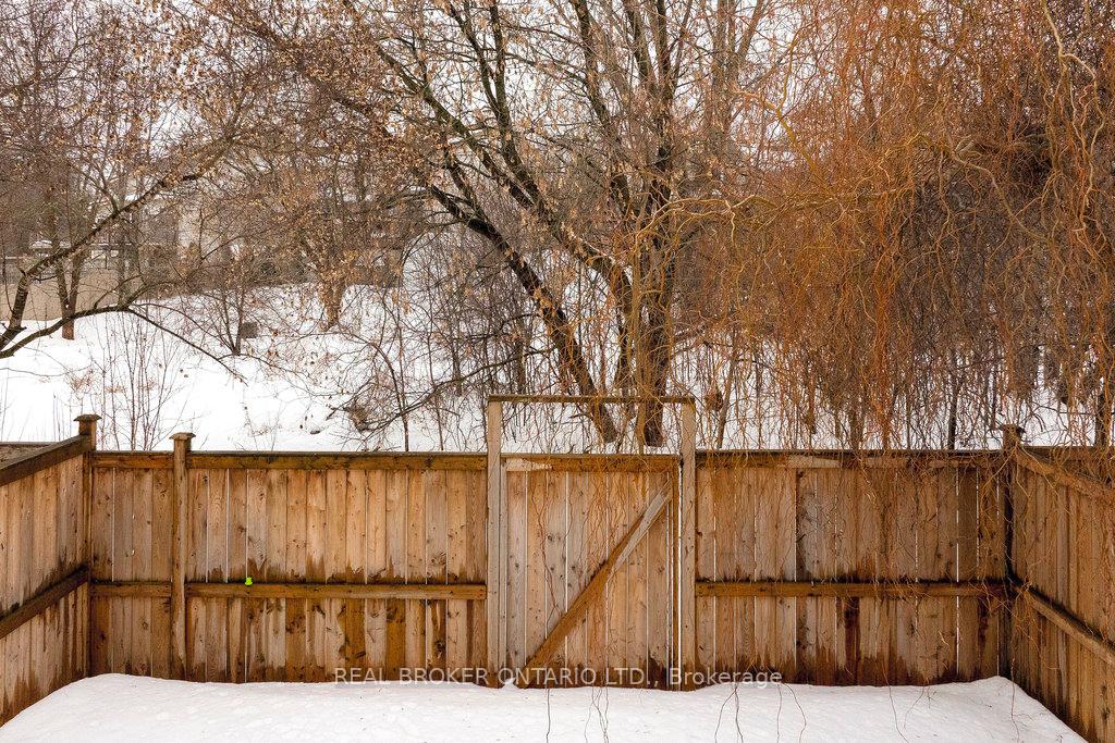 Photo 21 of 46 Kimbolton Crescent, Ottawa, Kanata - Morgan's Grant/South March — HOMEH