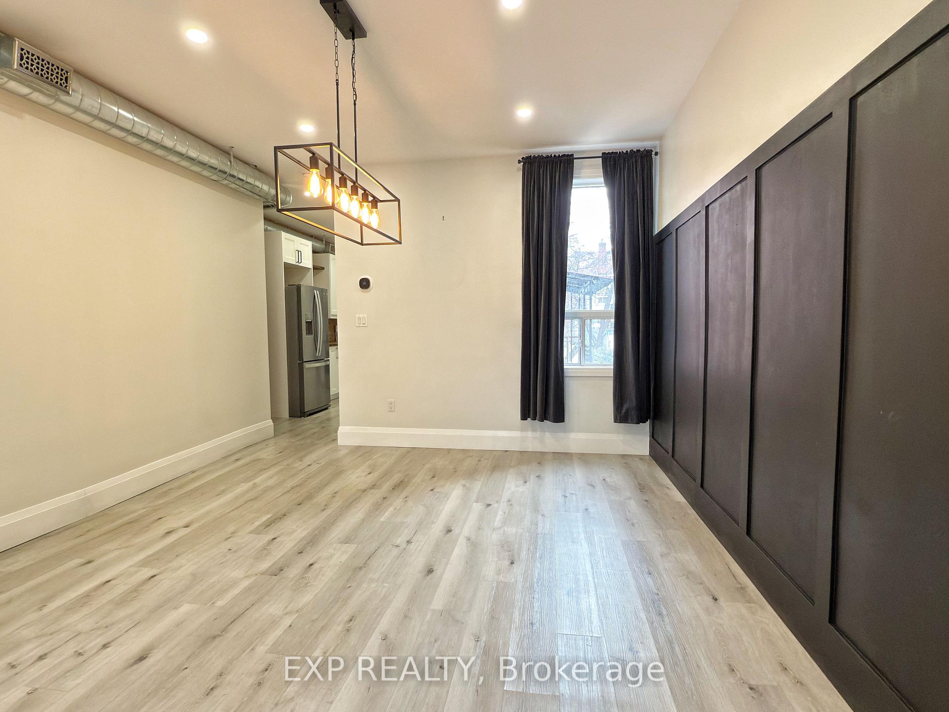 Photo 10 of 170 Ray Street N, Hamilton, Strathcona — HOMEH