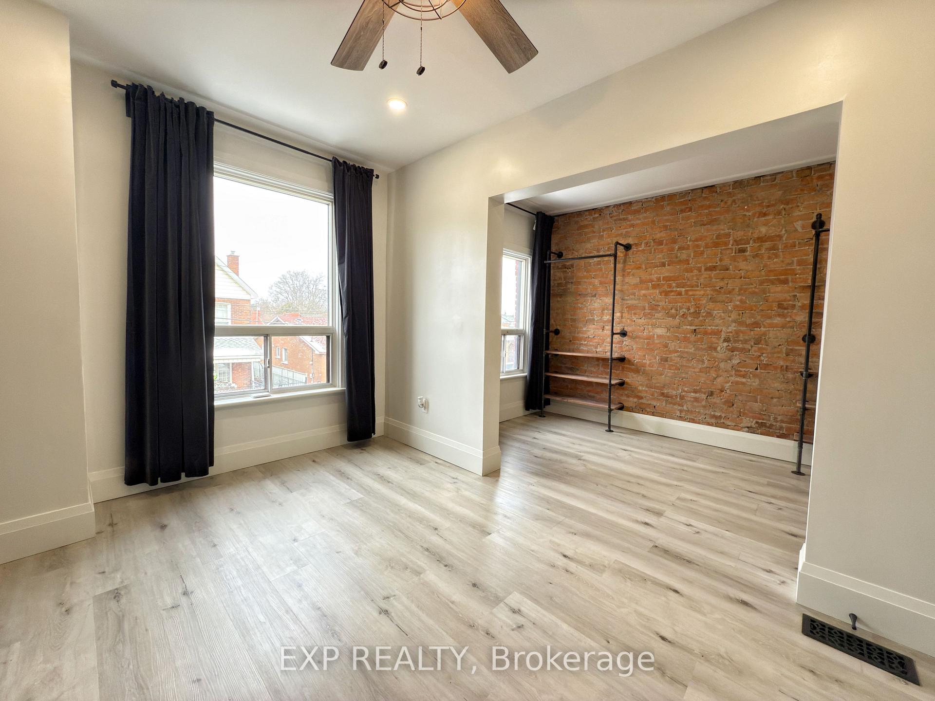 Photo 19 of 170 Ray Street N, Hamilton, Strathcona — HOMEH