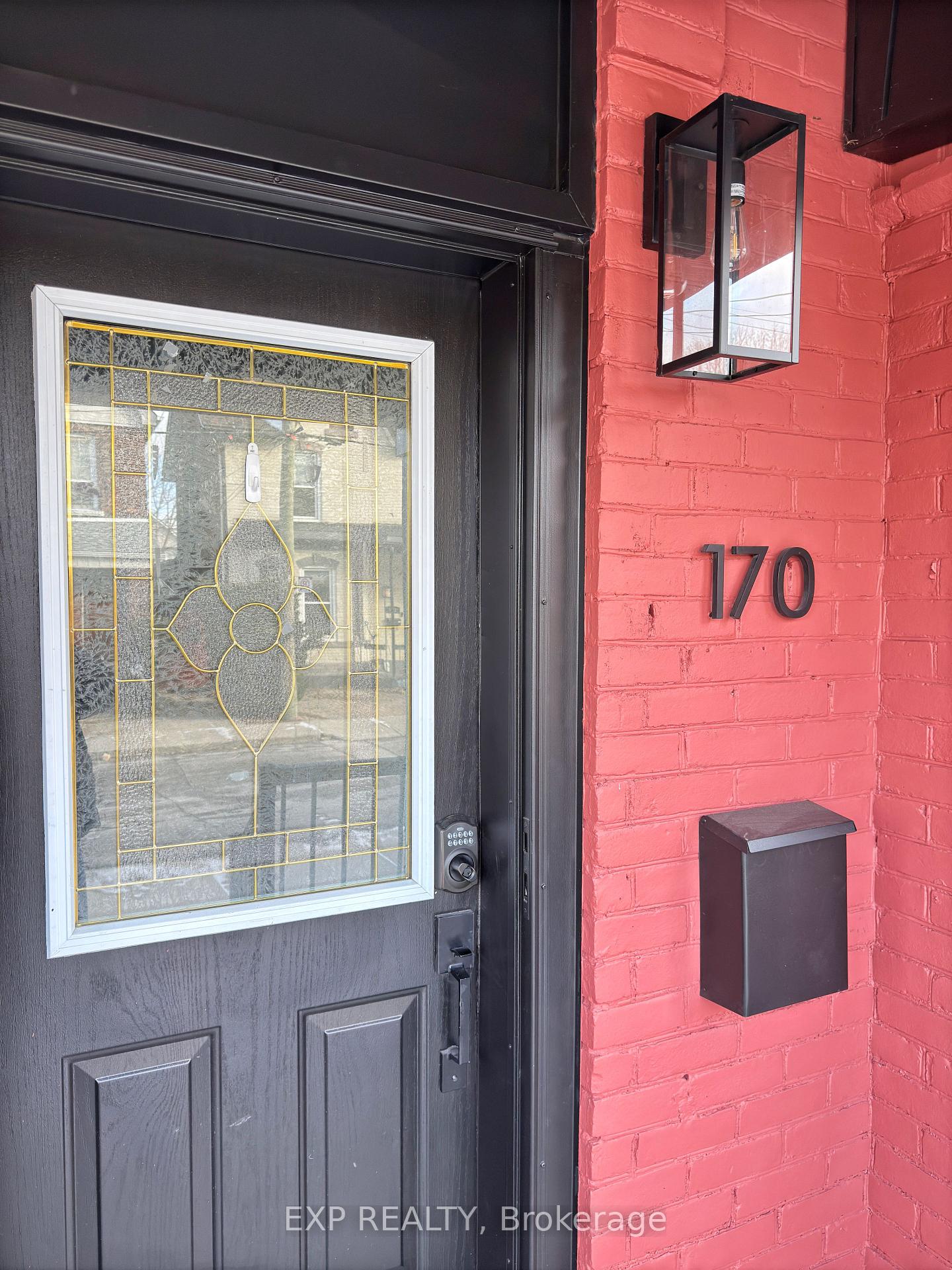 Photo 31 of 170 Ray Street N, Hamilton, Strathcona — HOMEH