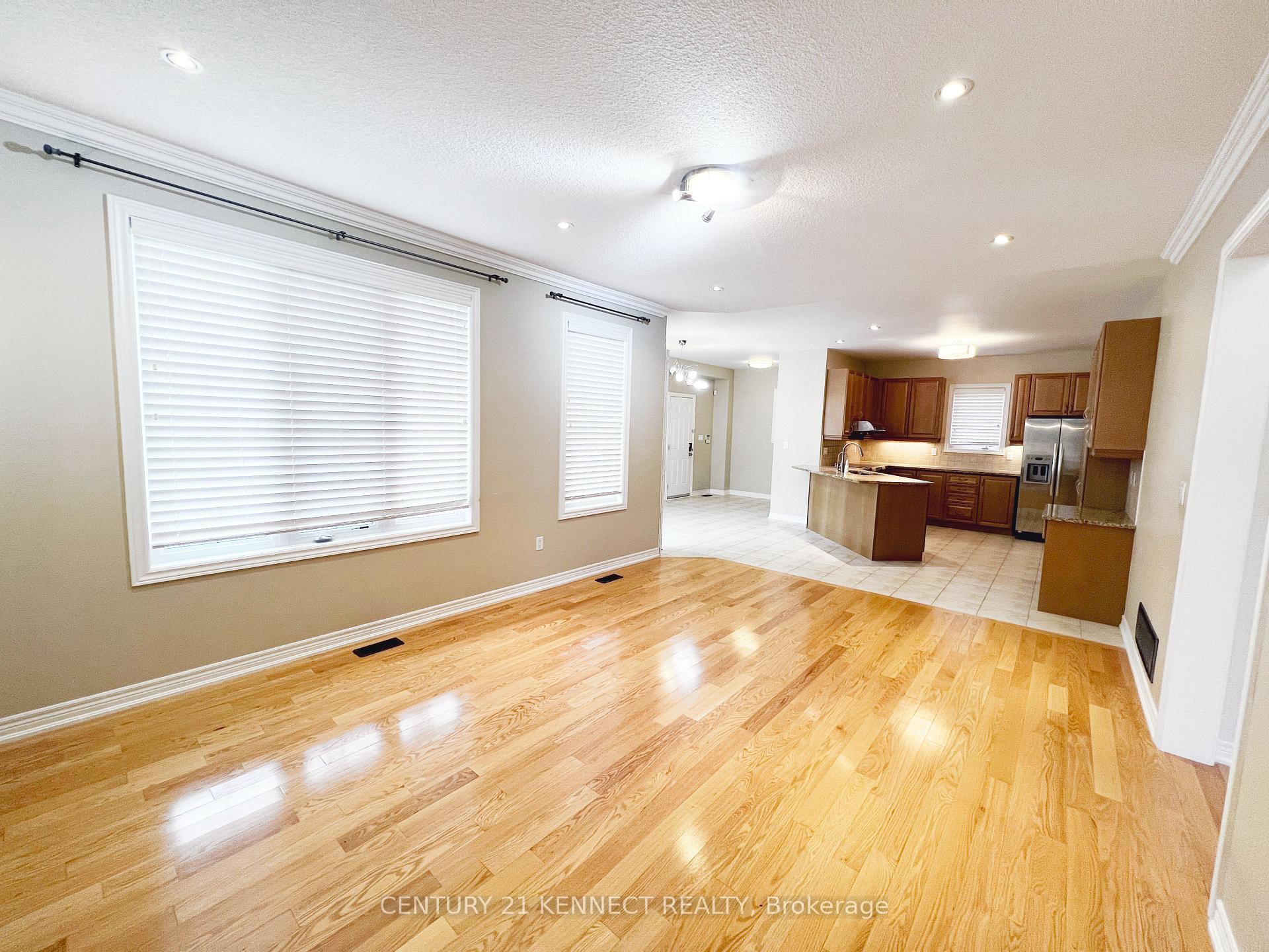 Photo 8 of 69 Reflection Road, Markham, Cathedraltown — HOMEH