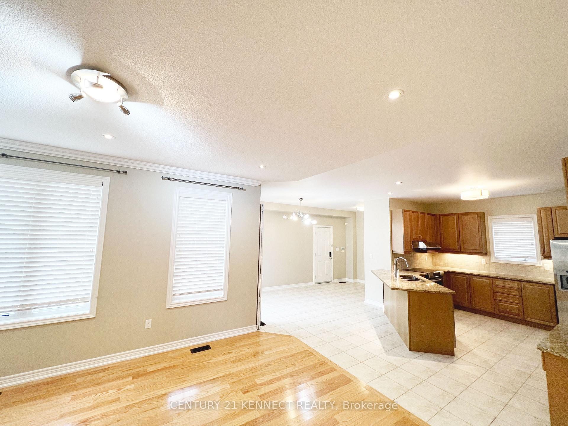 Photo 15 of 69 Reflection Road, Markham, Cathedraltown — HOMEH