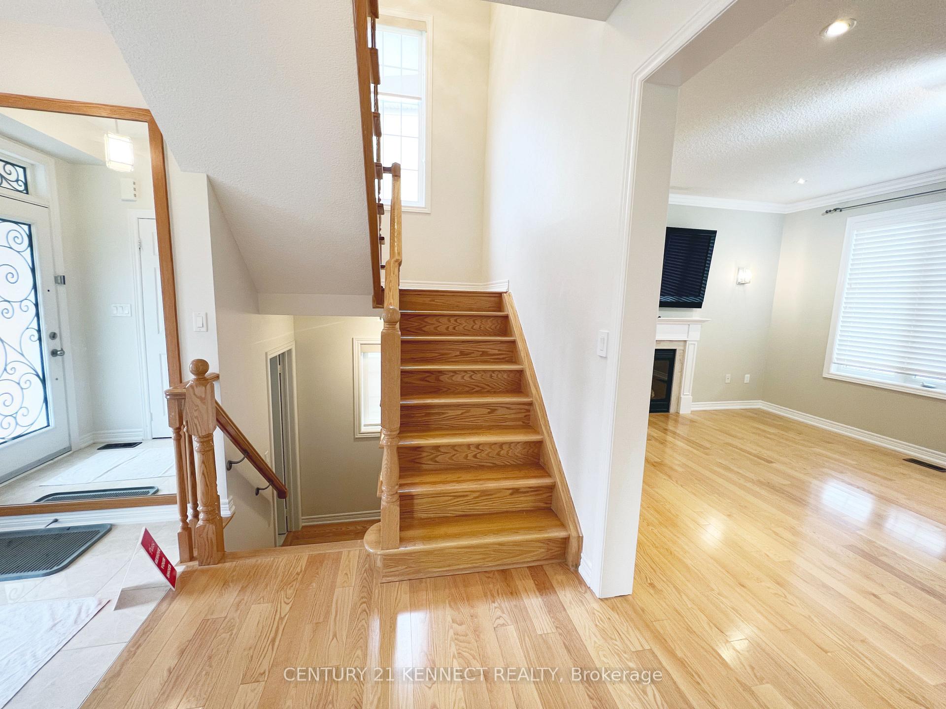 Photo 18 of 69 Reflection Road, Markham, Cathedraltown — HOMEH