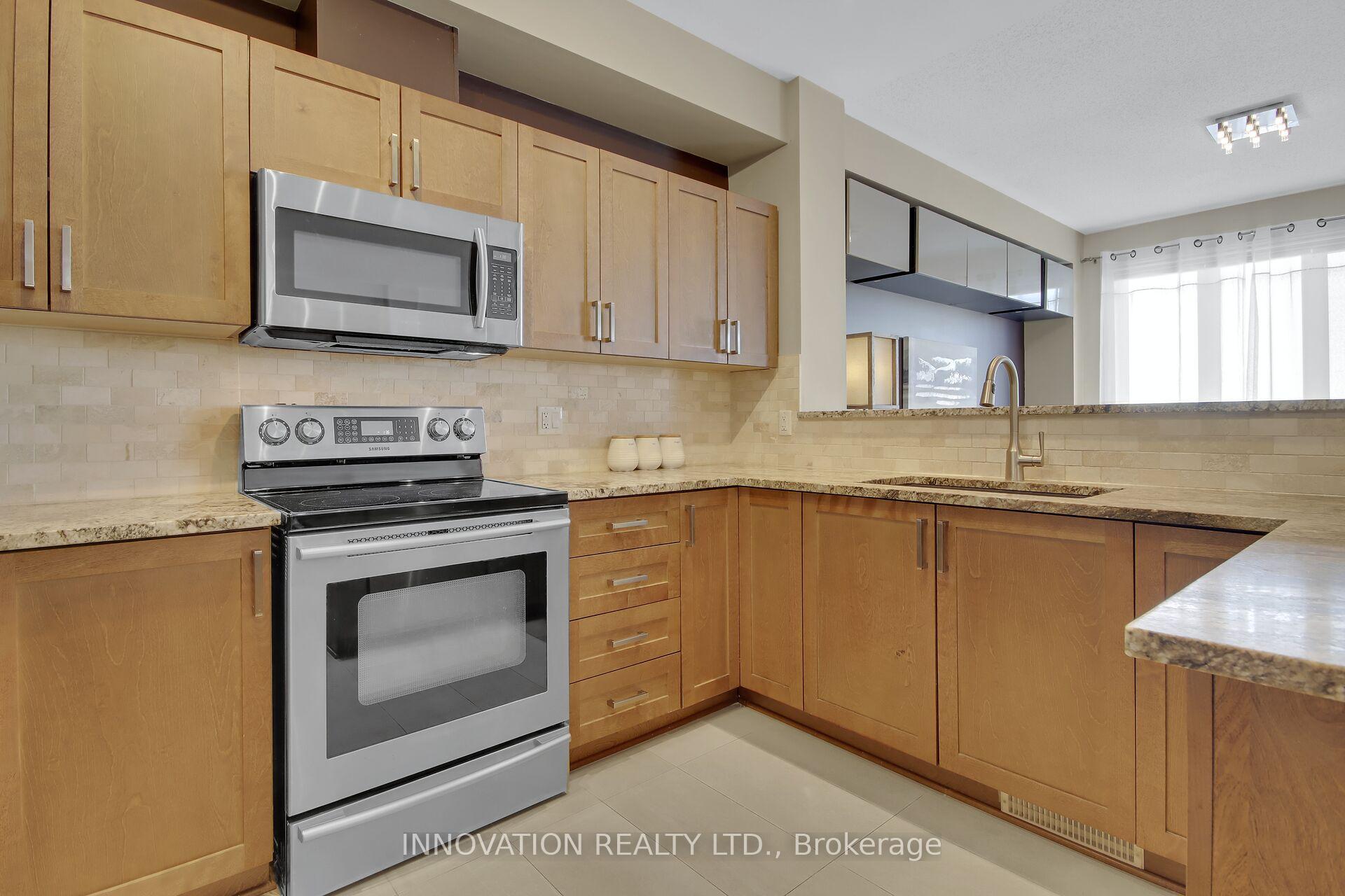 Photo 11 of 1094 Northgraves Crescent N, Ottawa, Kanata - Emerald Meadows/Trailwest — HOMEH