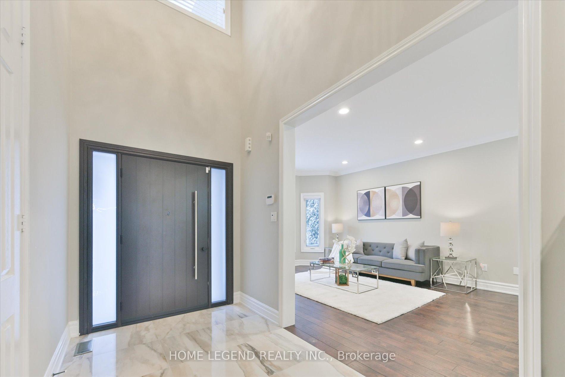 Photo 2 of 25 Vandermeer Drive, Markham, Cachet — HOMEH