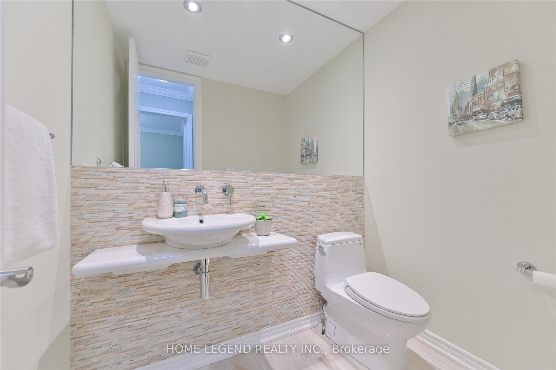 Photo 13 of 25 Vandermeer Drive, Markham, Cachet — HOMEH