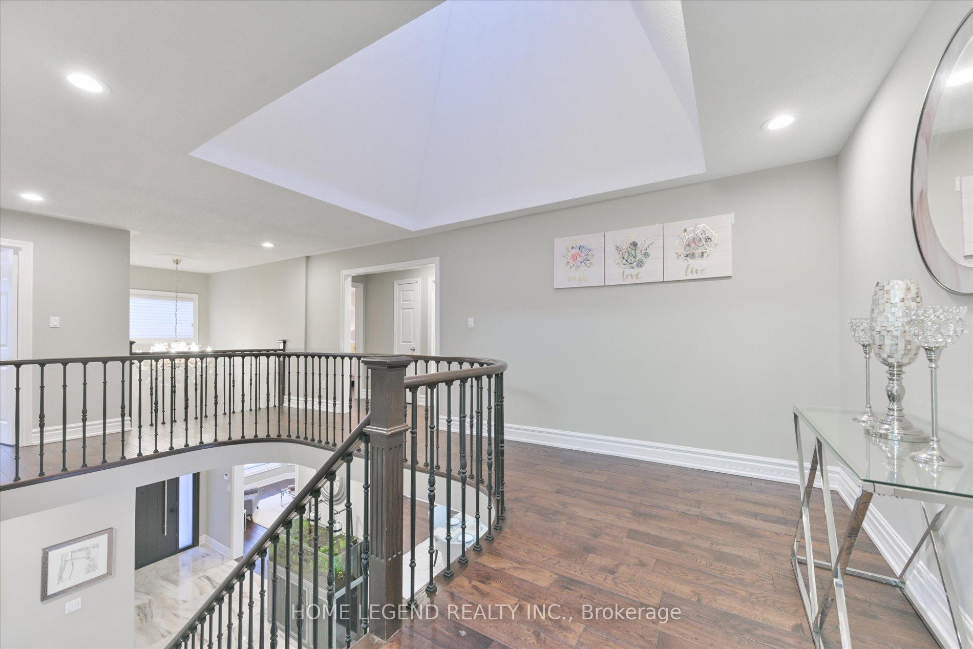 Photo 14 of 25 Vandermeer Drive, Markham, Cachet — HOMEH