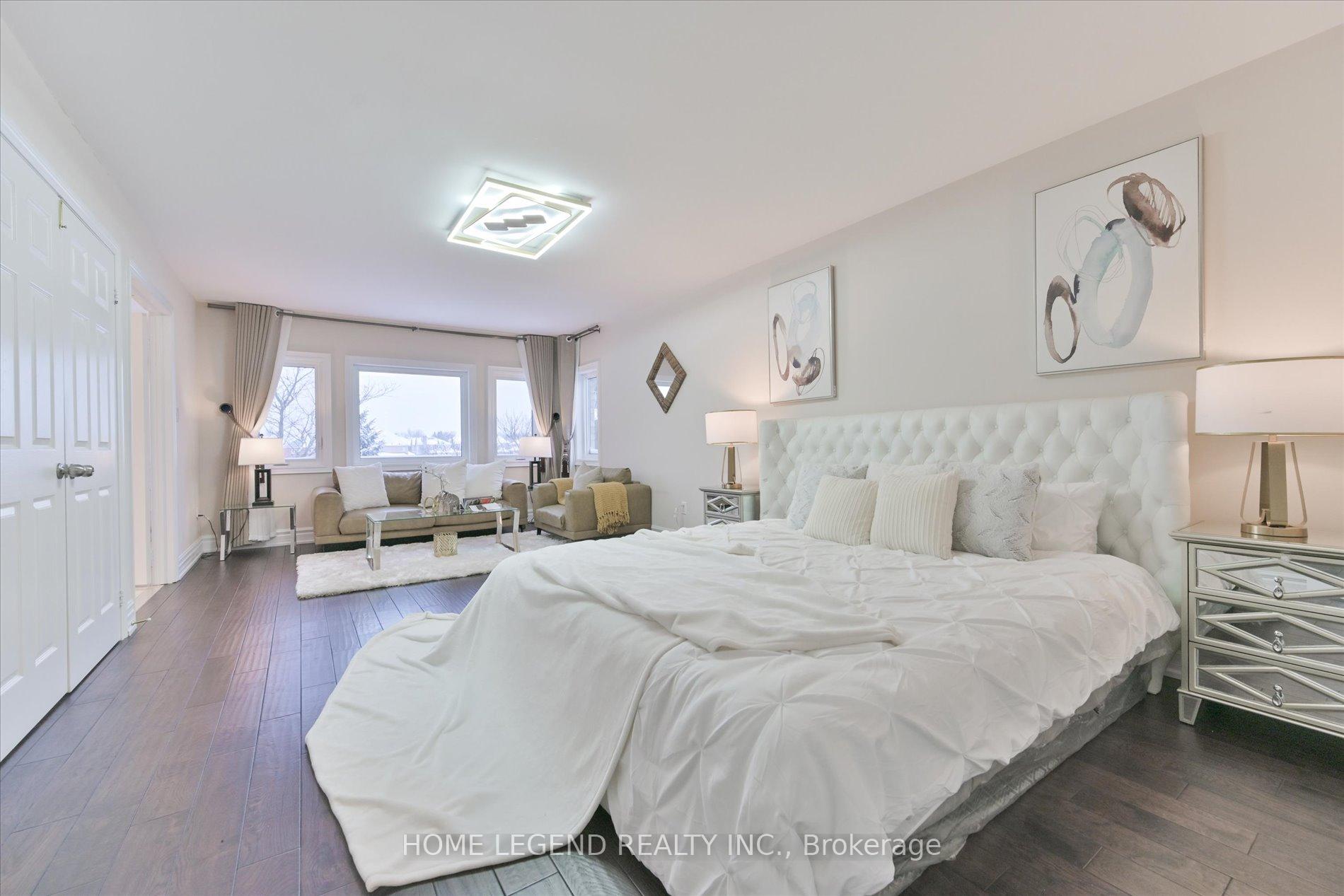 Photo 15 of 25 Vandermeer Drive, Markham, Cachet — HOMEH