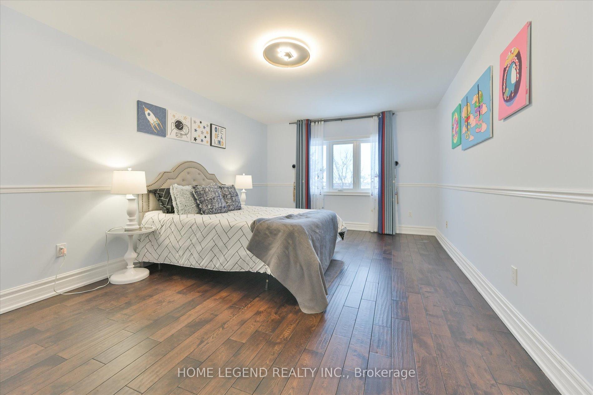 Photo 21 of 25 Vandermeer Drive, Markham, Cachet — HOMEH
