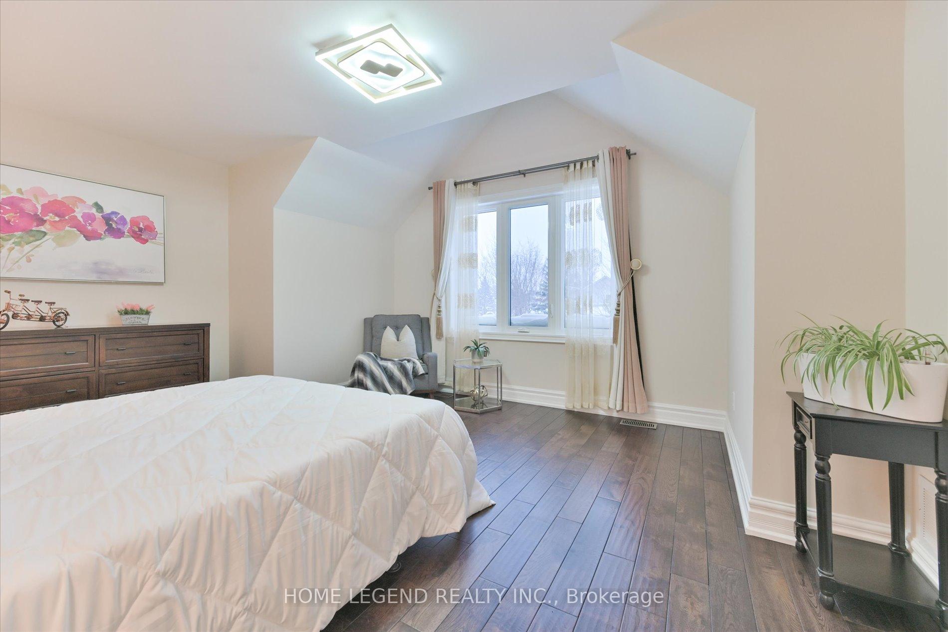 Photo 25 of 25 Vandermeer Drive, Markham, Cachet — HOMEH