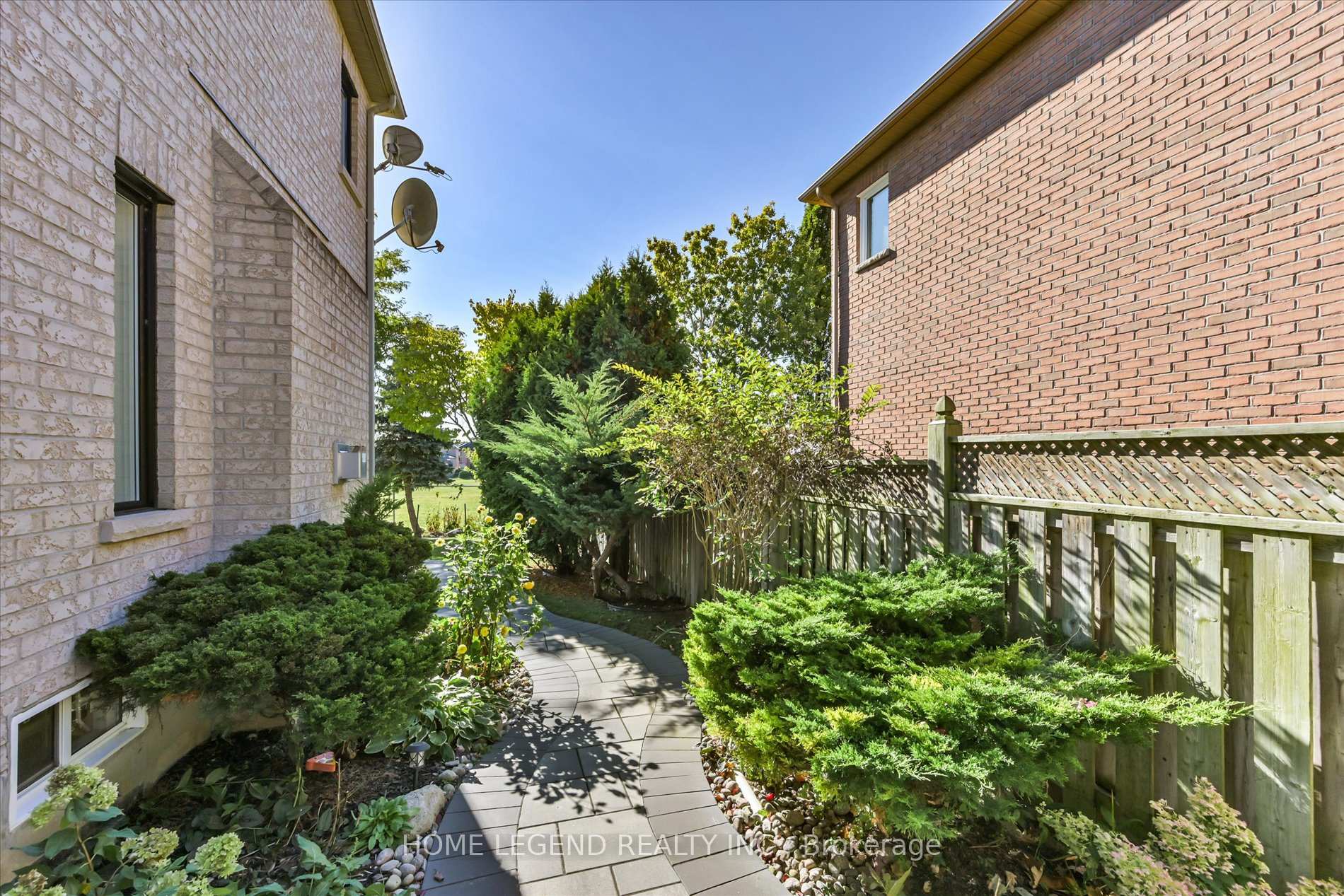 Photo 37 of 25 Vandermeer Drive, Markham, Cachet — HOMEH