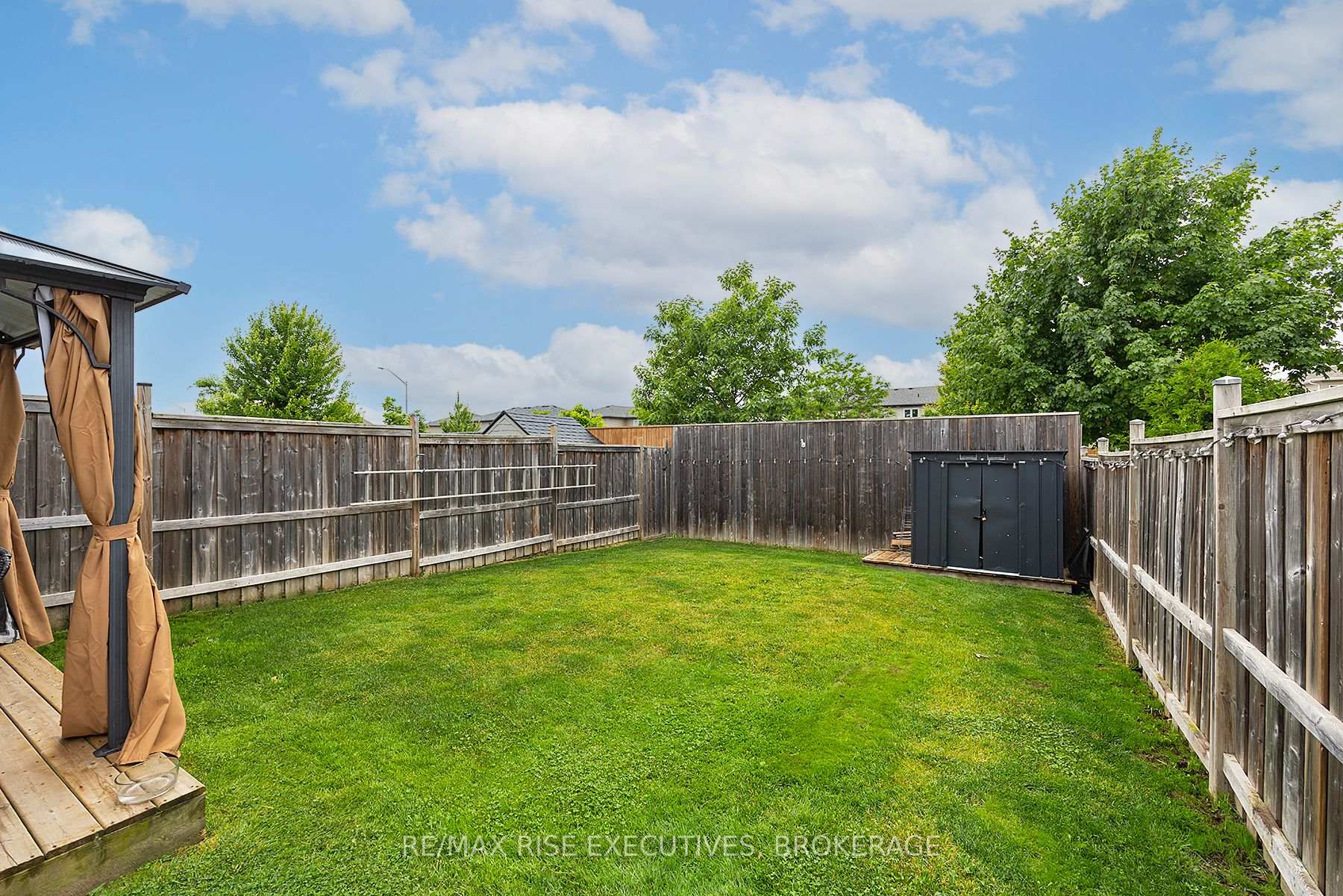 Photo 6 of 1556 Davenport Crescent, Kingston, City Northwest — HOMEH