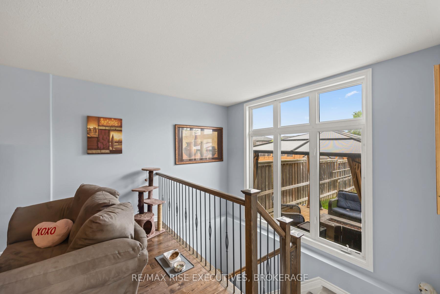 Photo 24 of 1556 Davenport Crescent, Kingston, City Northwest — HOMEH
