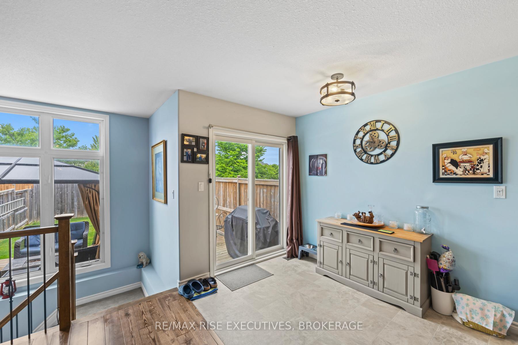 Photo 26 of 1556 Davenport Crescent, Kingston, City Northwest — HOMEH