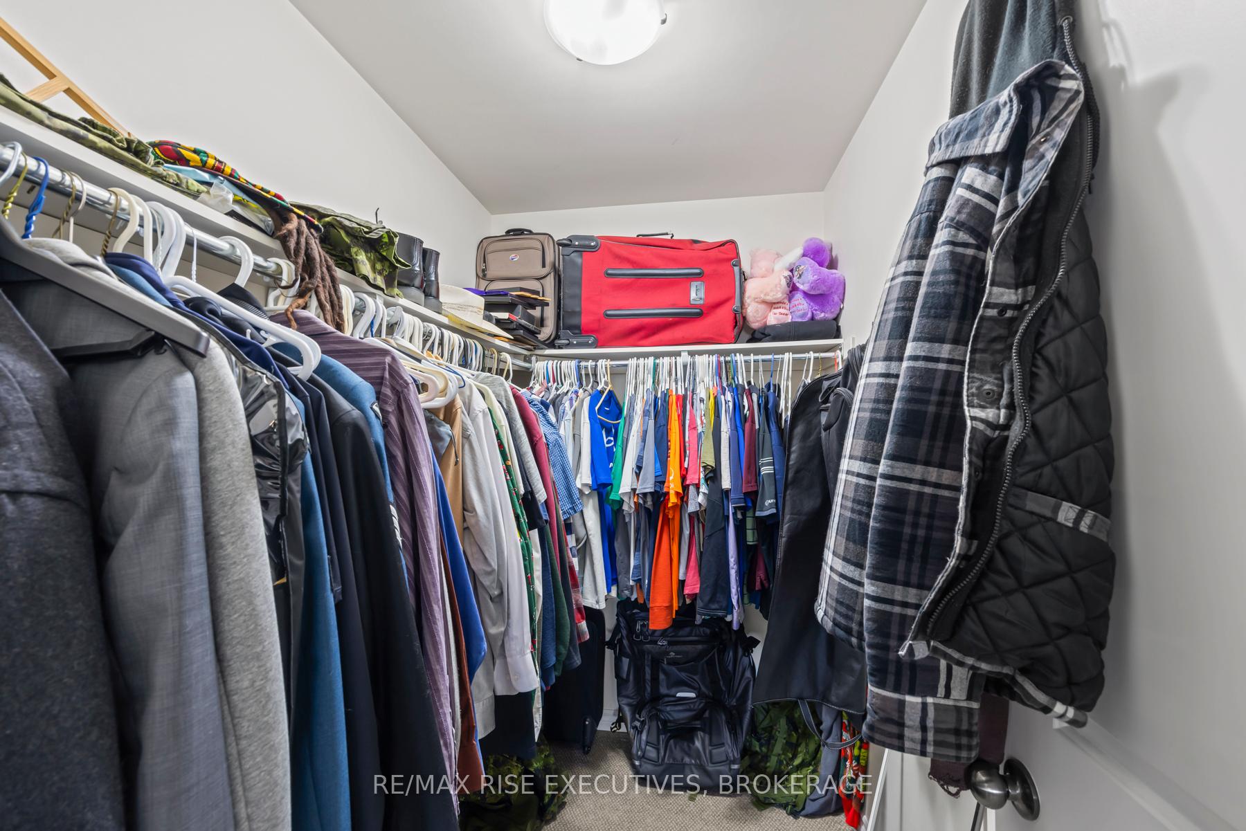 Photo 32 of 1556 Davenport Crescent, Kingston, City Northwest — HOMEH