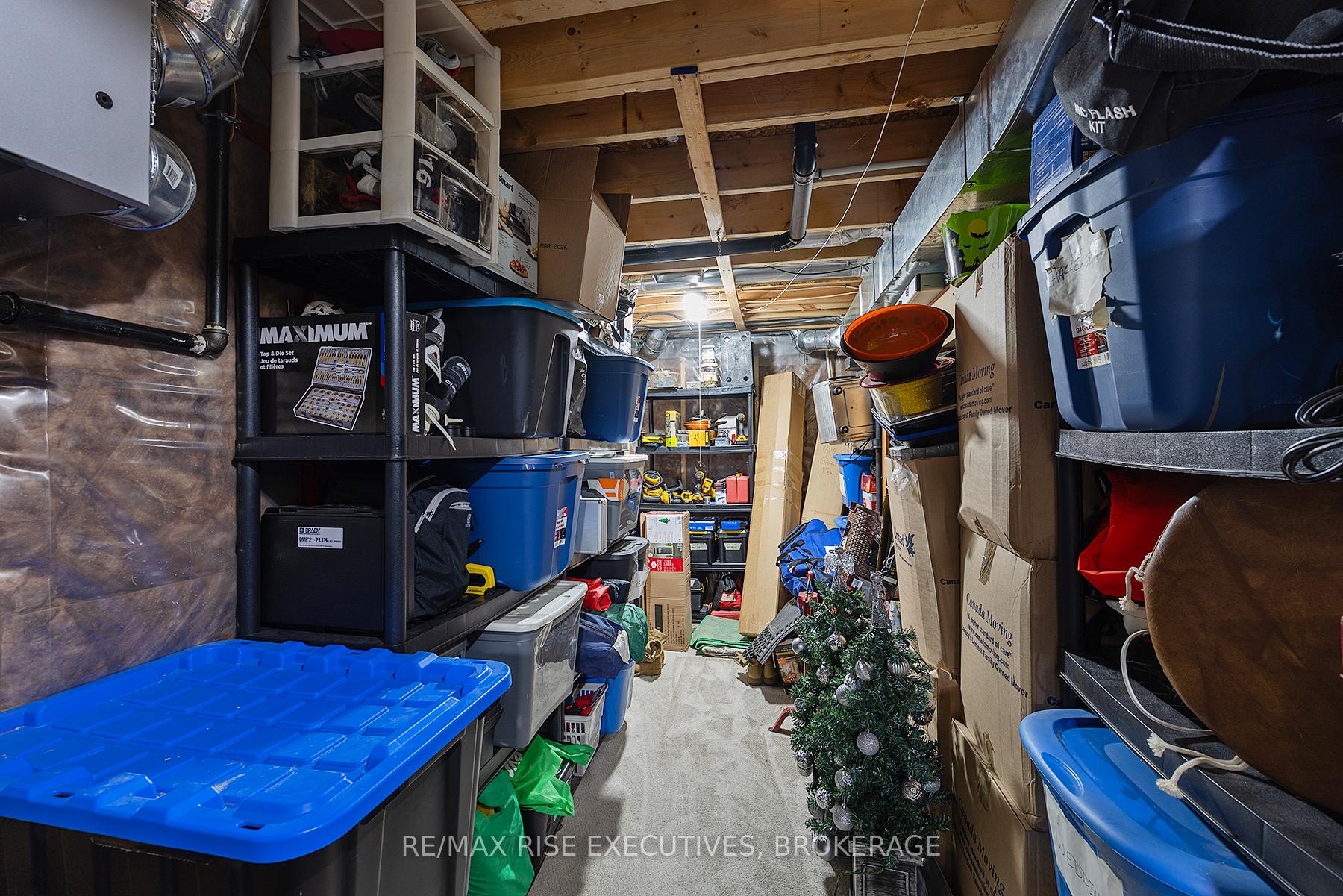 Photo 44 of 1556 Davenport Crescent, Kingston, City Northwest — HOMEH