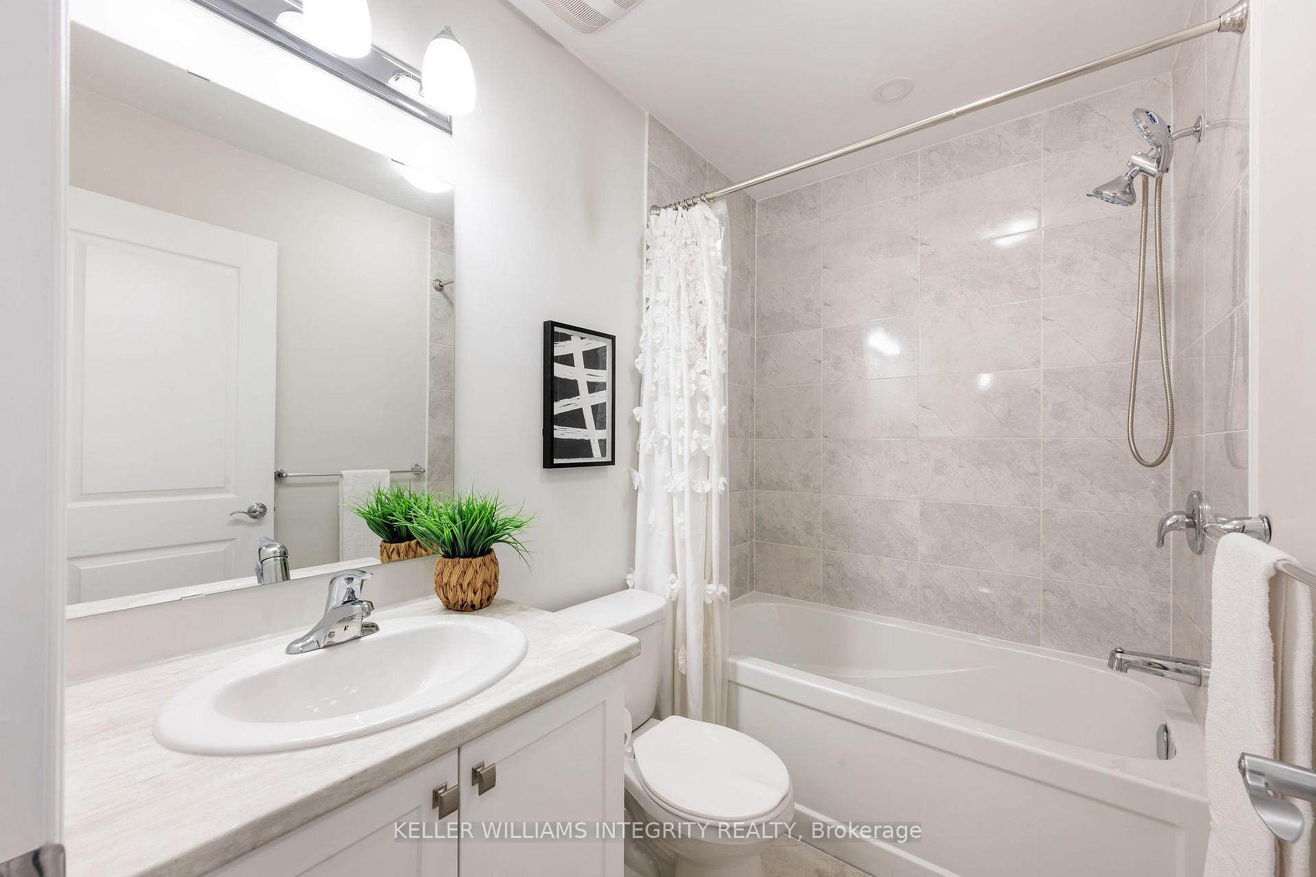 Photo 20 of 12 Rookie Crescent, Ottawa, Kanata - Emerald Meadows/Trailwest — HOMEH