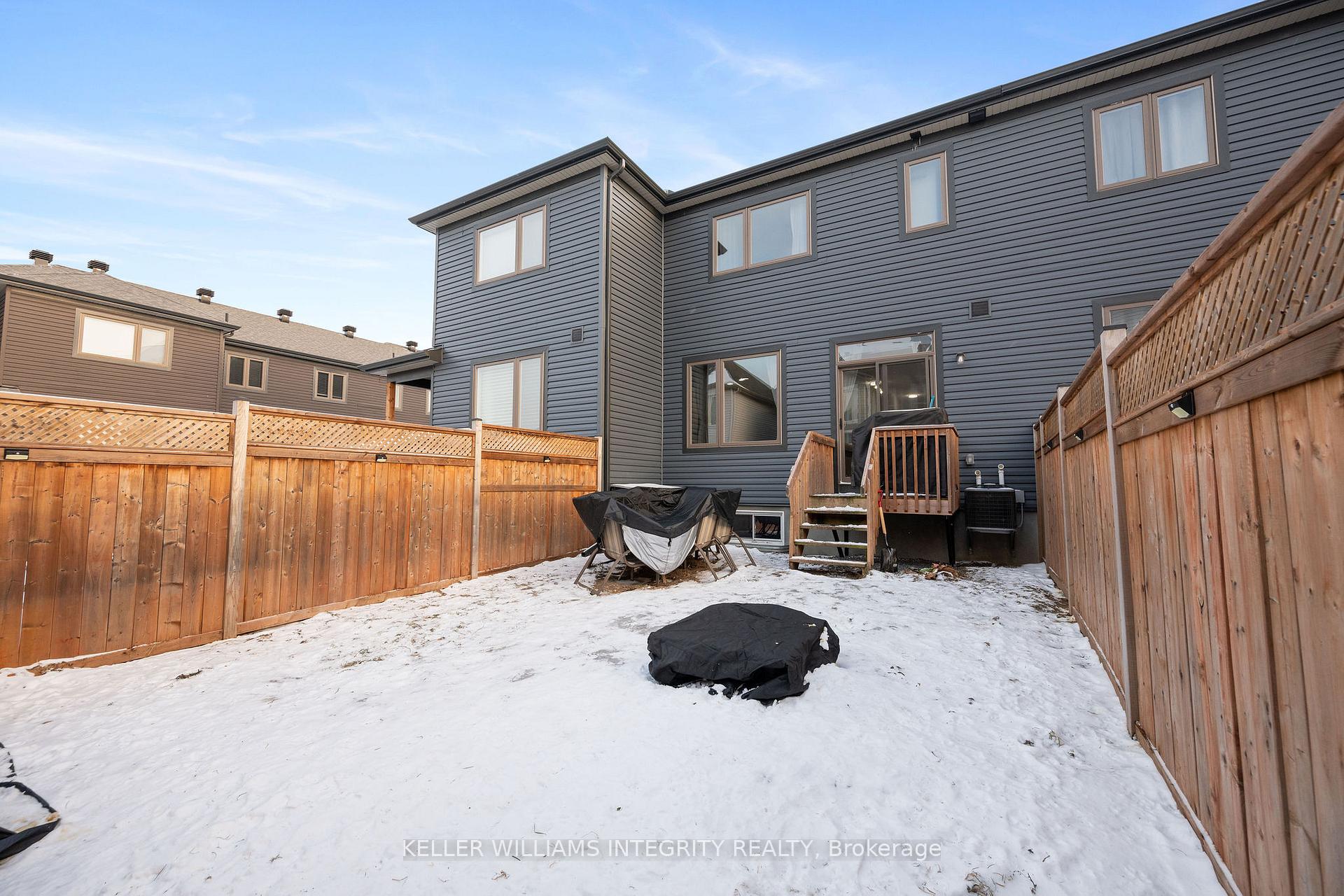 Photo 30 of 12 Rookie Crescent, Ottawa, Kanata - Emerald Meadows/Trailwest — HOMEH