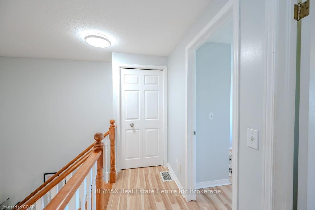 Photo 26 of 174 Windflower Drive, Kitchener — HOMEH
