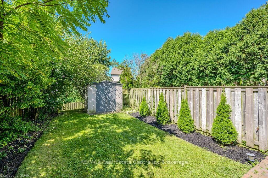 Photo 39 of 174 Windflower Drive, Kitchener — HOMEH
