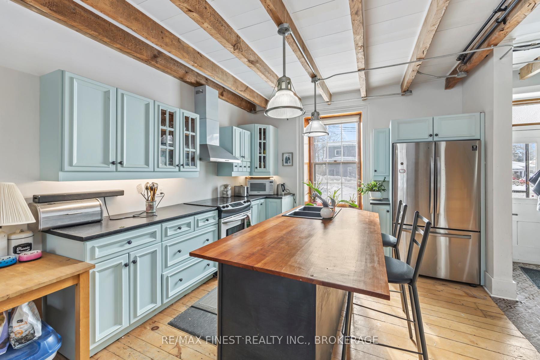 Photo 5 of 579 Union Street, Kingston, Central City West — HOMEH