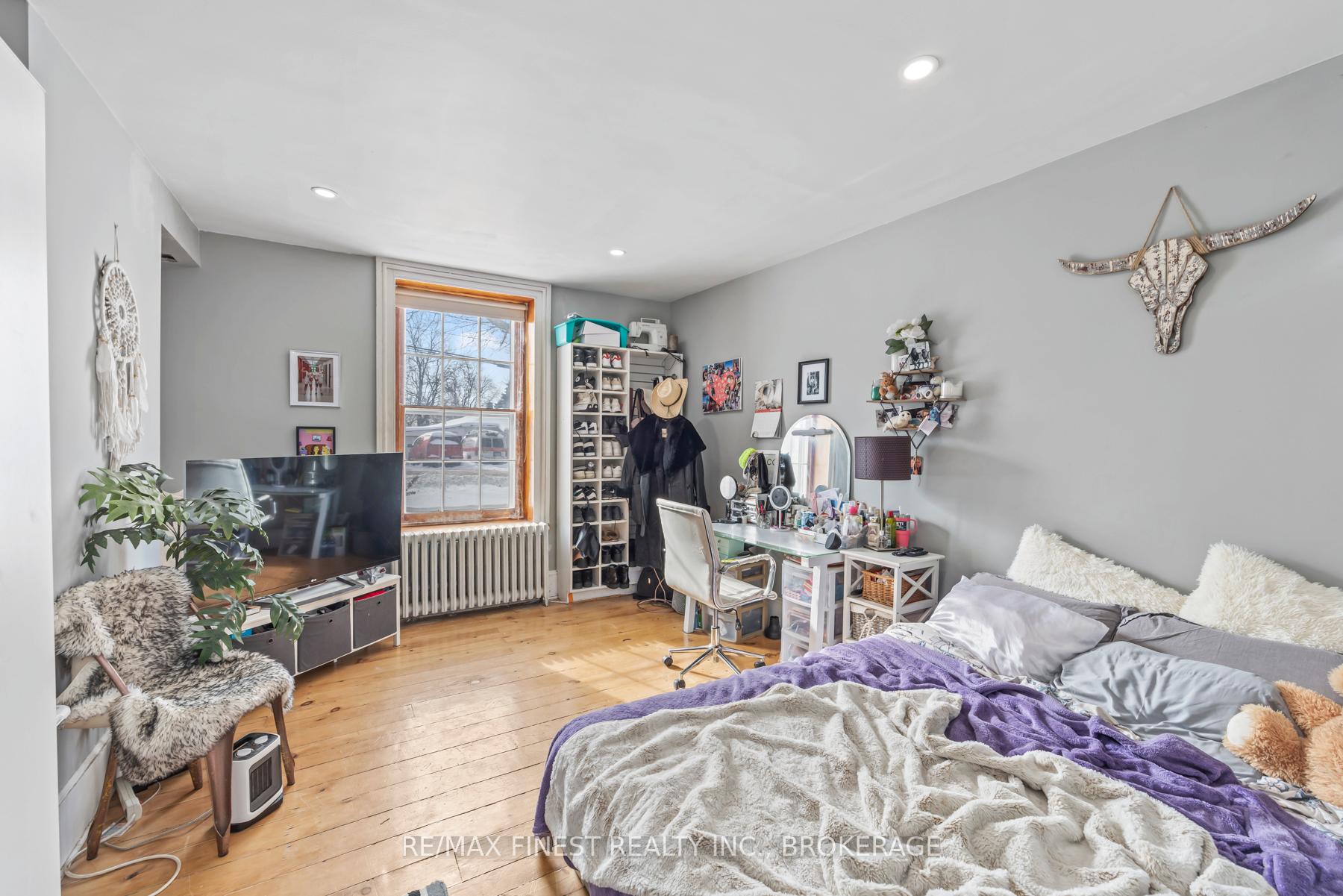 Photo 13 of 579 Union Street, Kingston, Central City West — HOMEH
