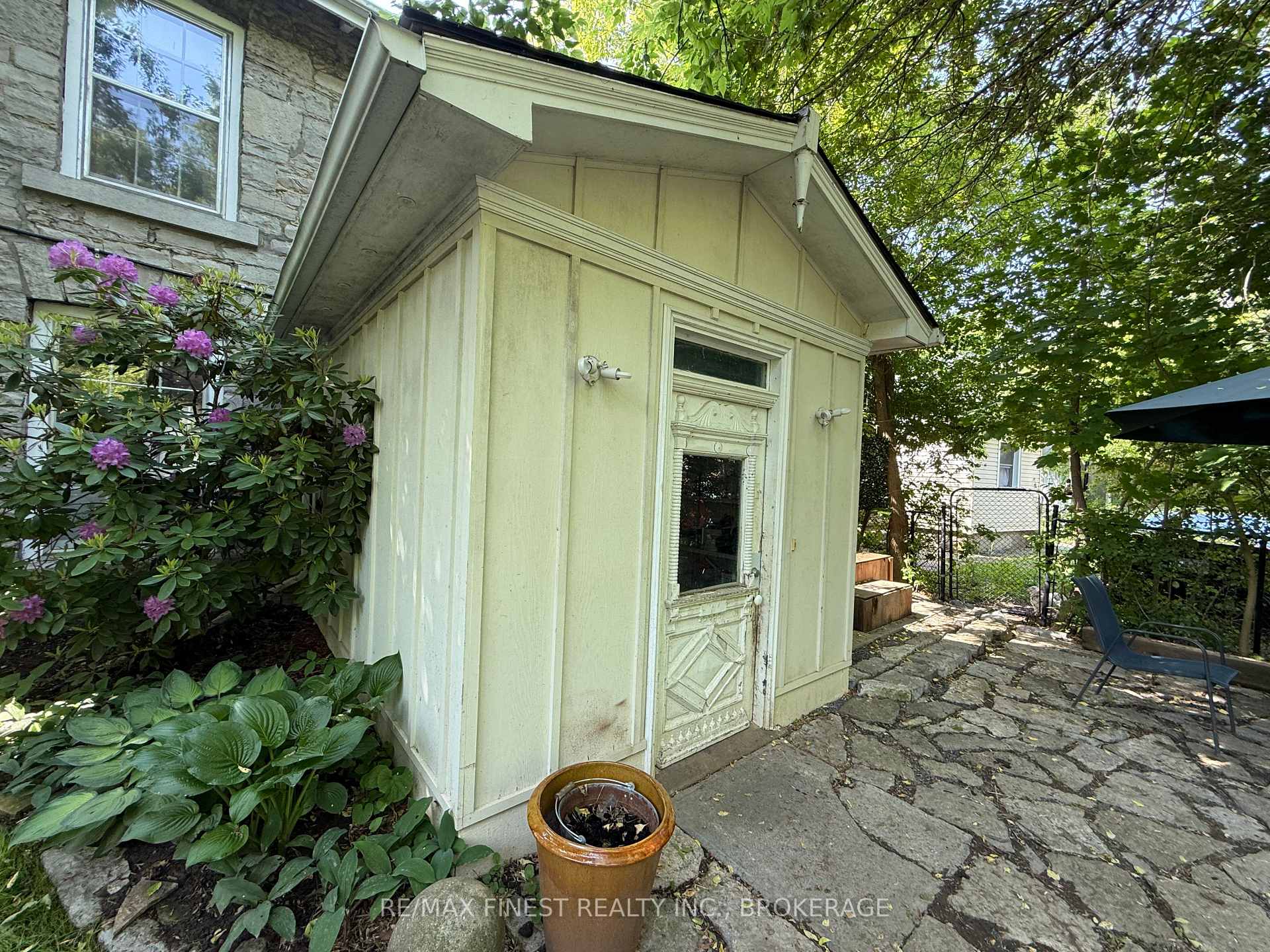 Photo 31 of 579 Union Street, Kingston, Central City West — HOMEH