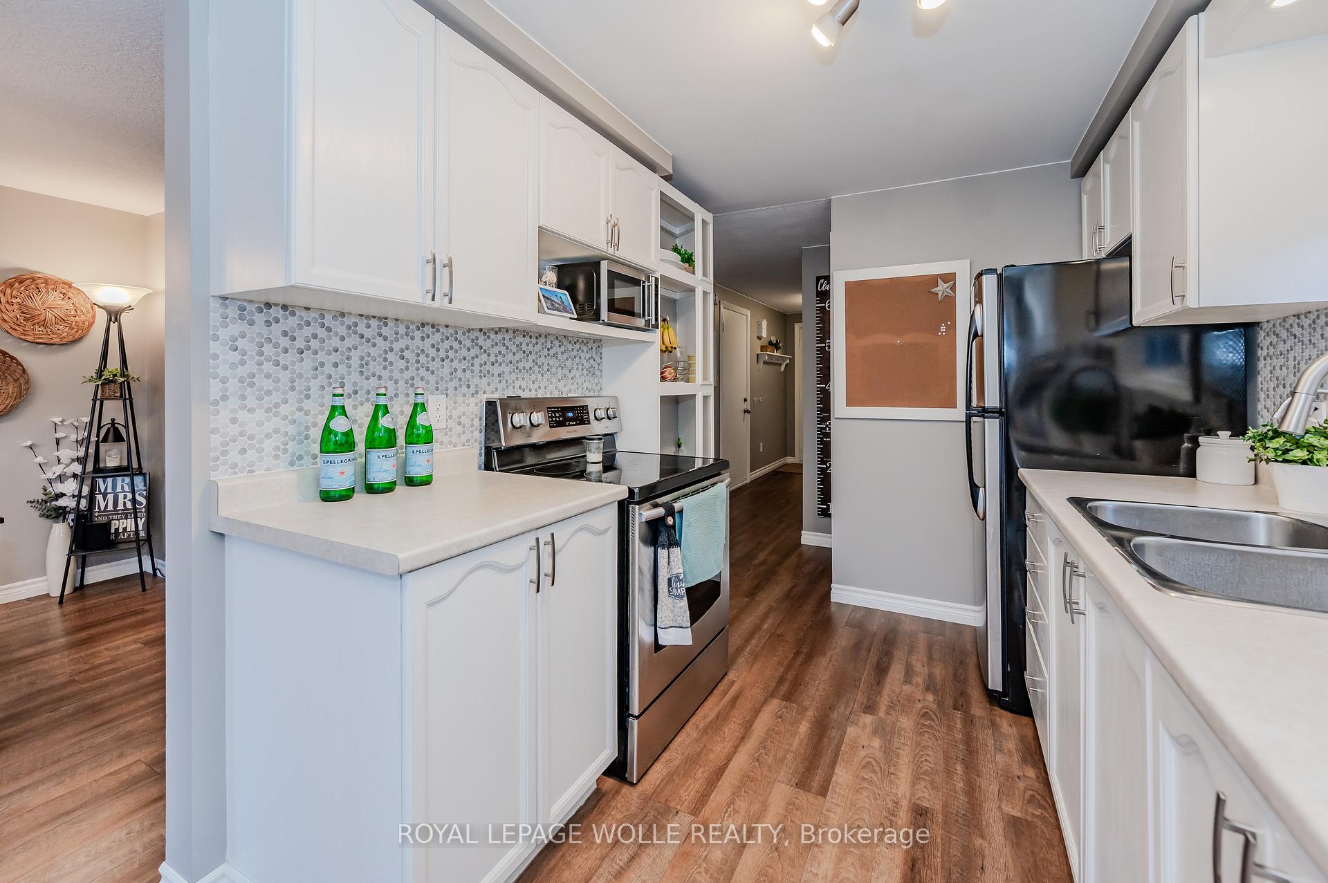 Photo 9 of 86 Brembel Street, Kitchener — HOMEH