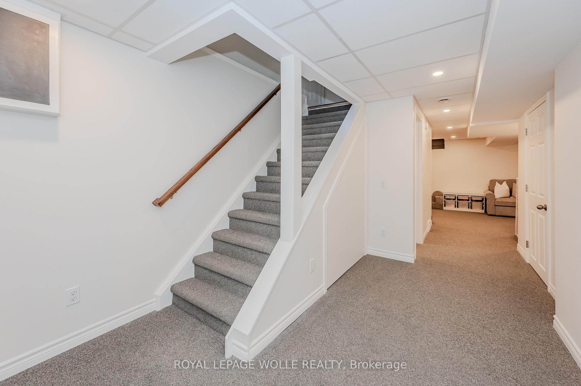 Photo 20 of 86 Brembel Street, Kitchener — HOMEH